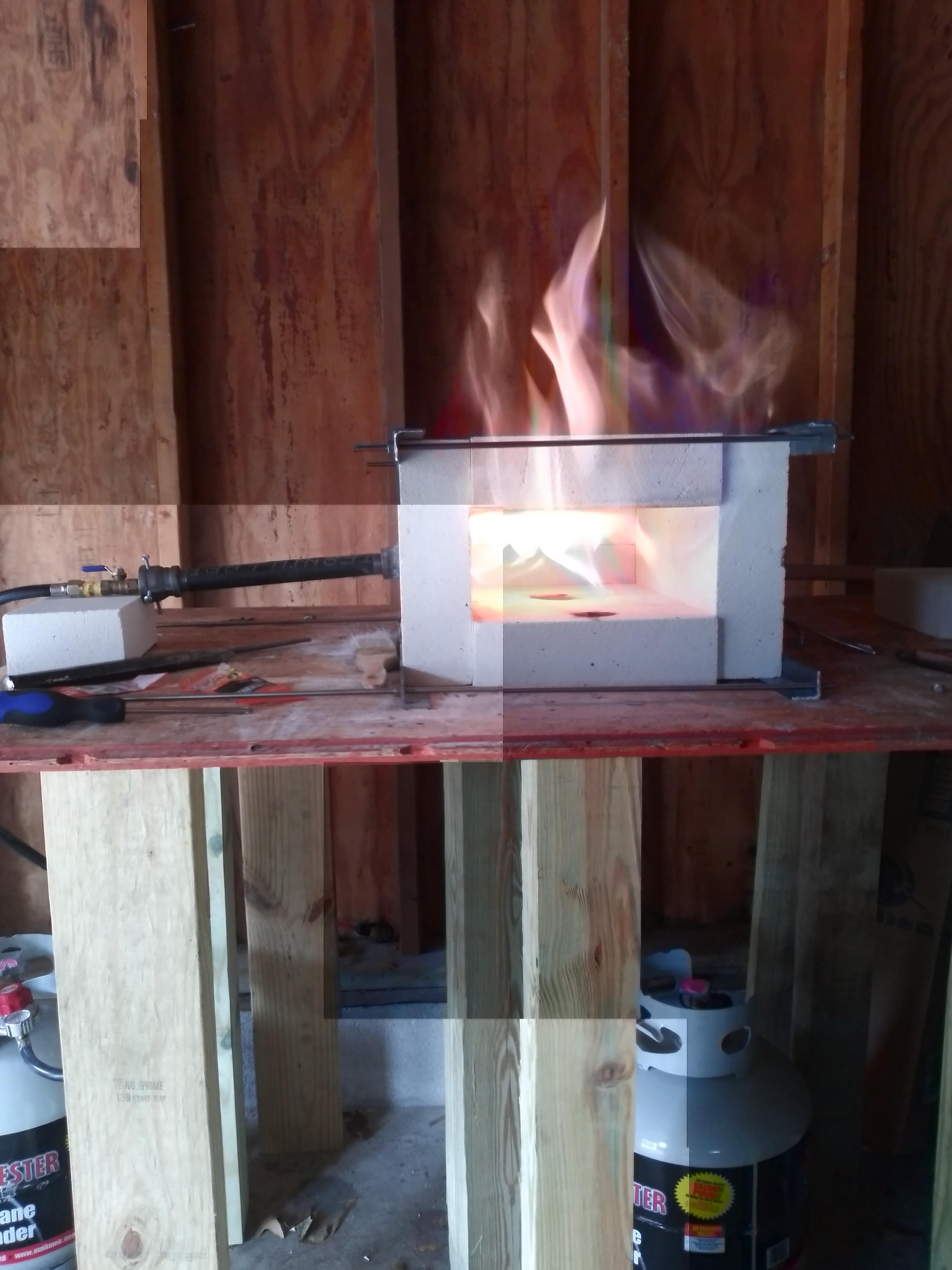 Can't get my flame to "swirl" and too much orange flame. r/Blacksmith