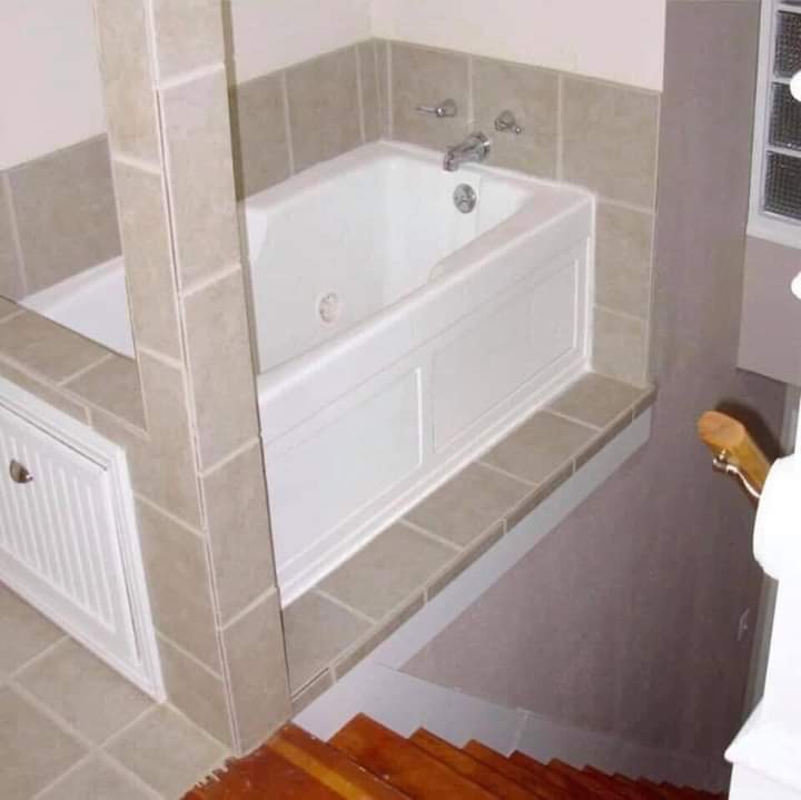 Upstairs bathtub anyone? assholedesign