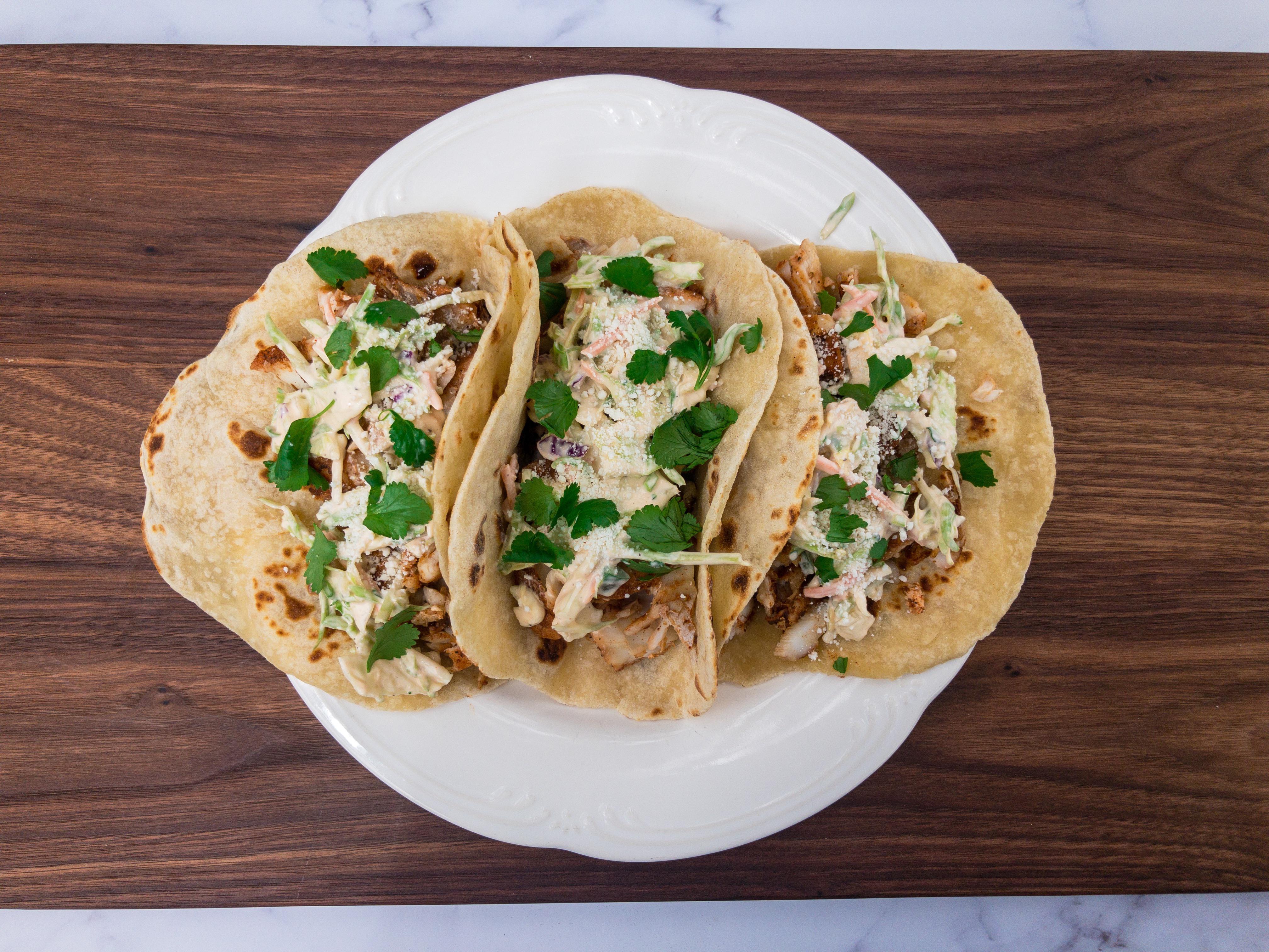 Blackened Flounder Fish Tacos r/mexicanfood