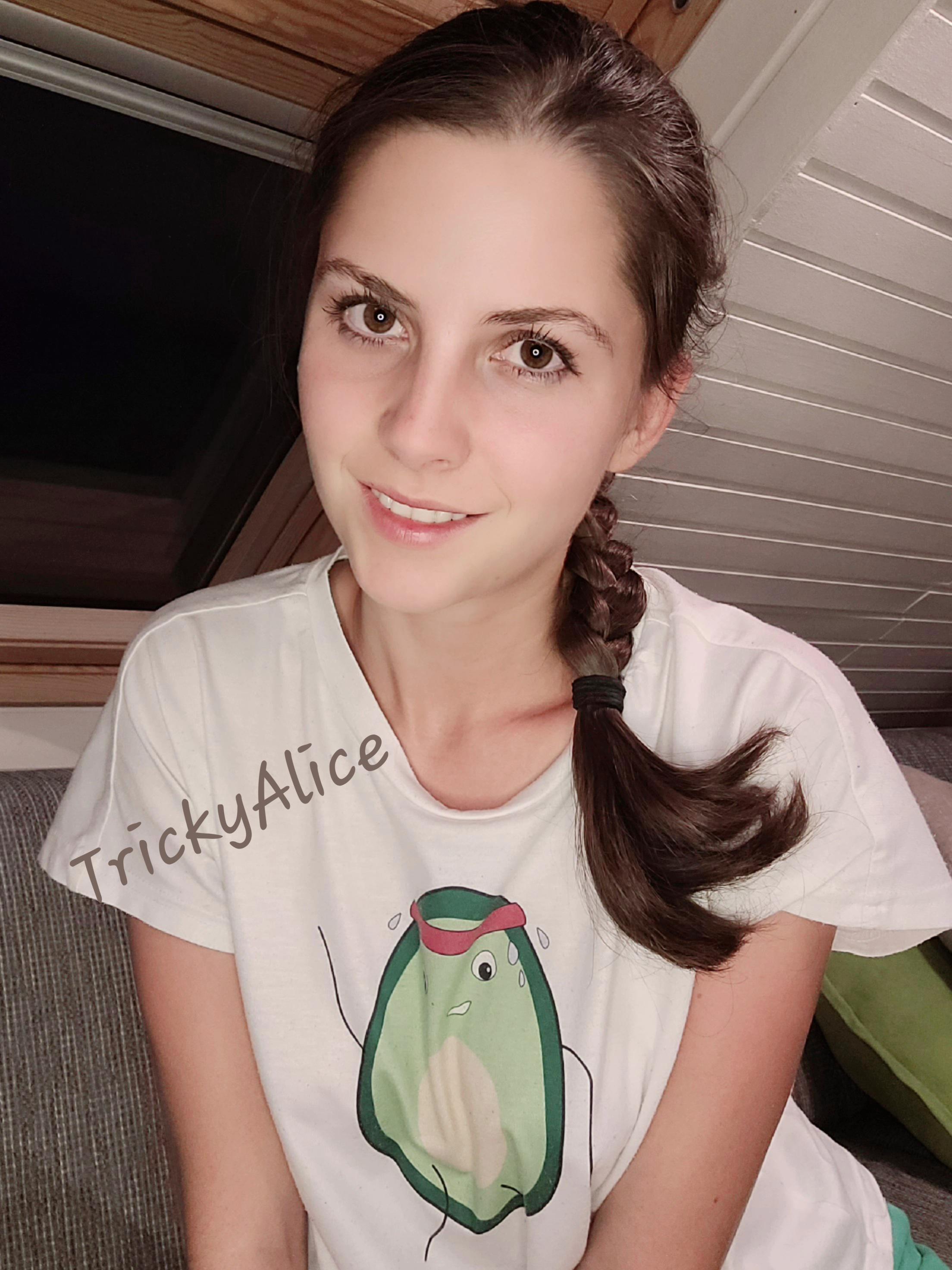 💖 cute girl next door, personal content, full nude, professional pics and vids. Free dms 💖