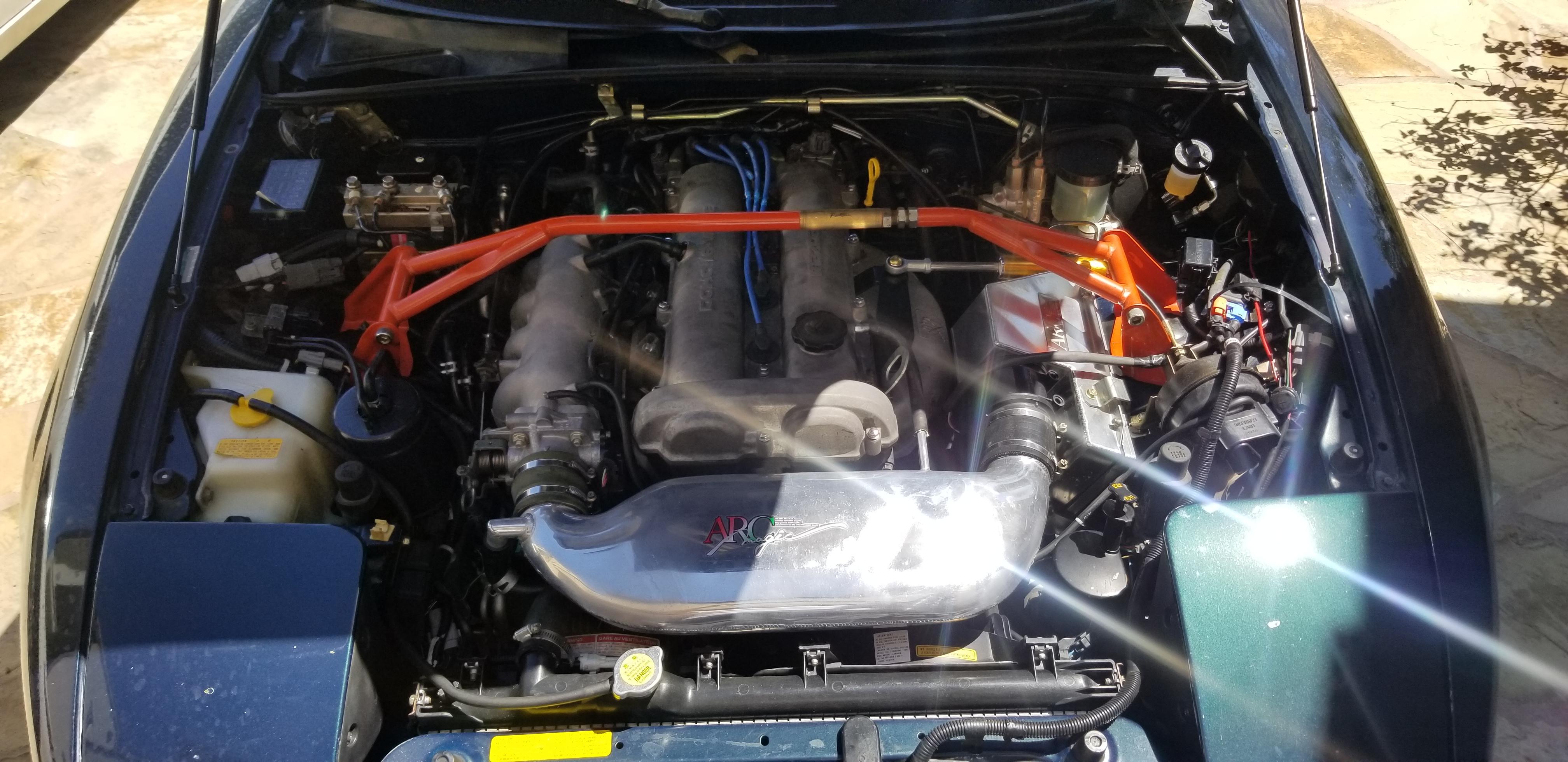 Managed to fit the OEM strut tower brace with cruise control and ABS in