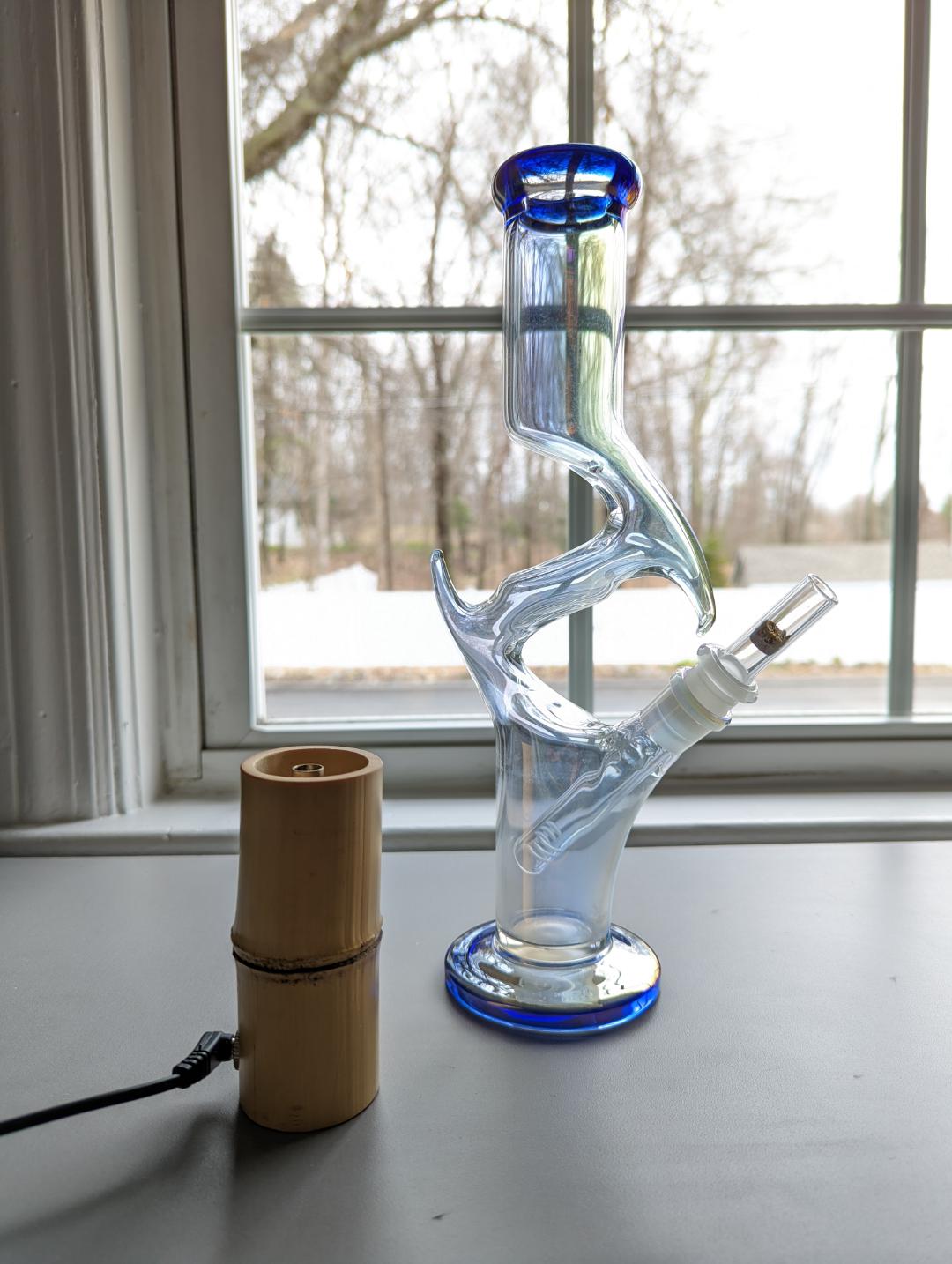 Simple setup, but I love it. Don't think I'll ever need another desktop