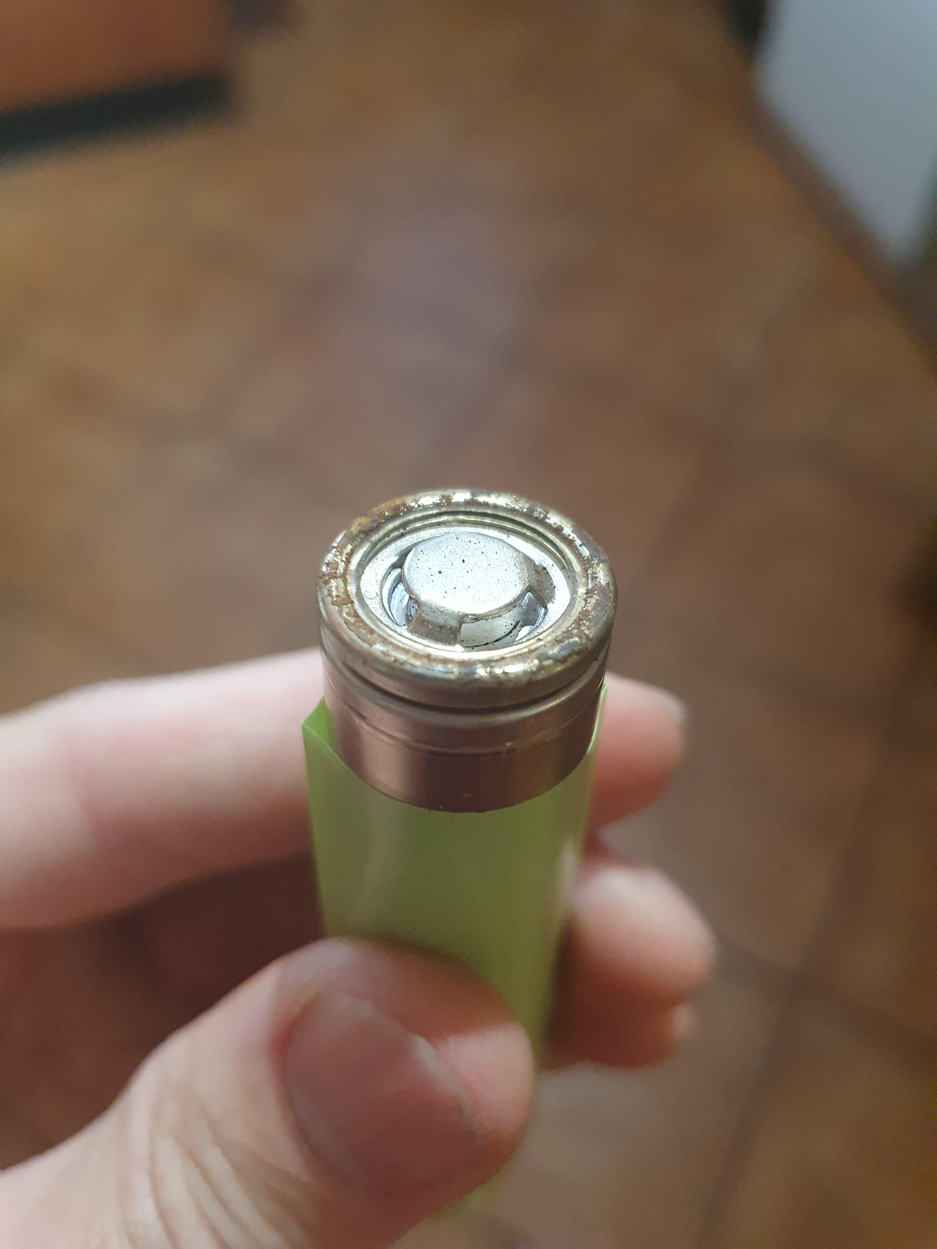 Rusty battery r/Vaping