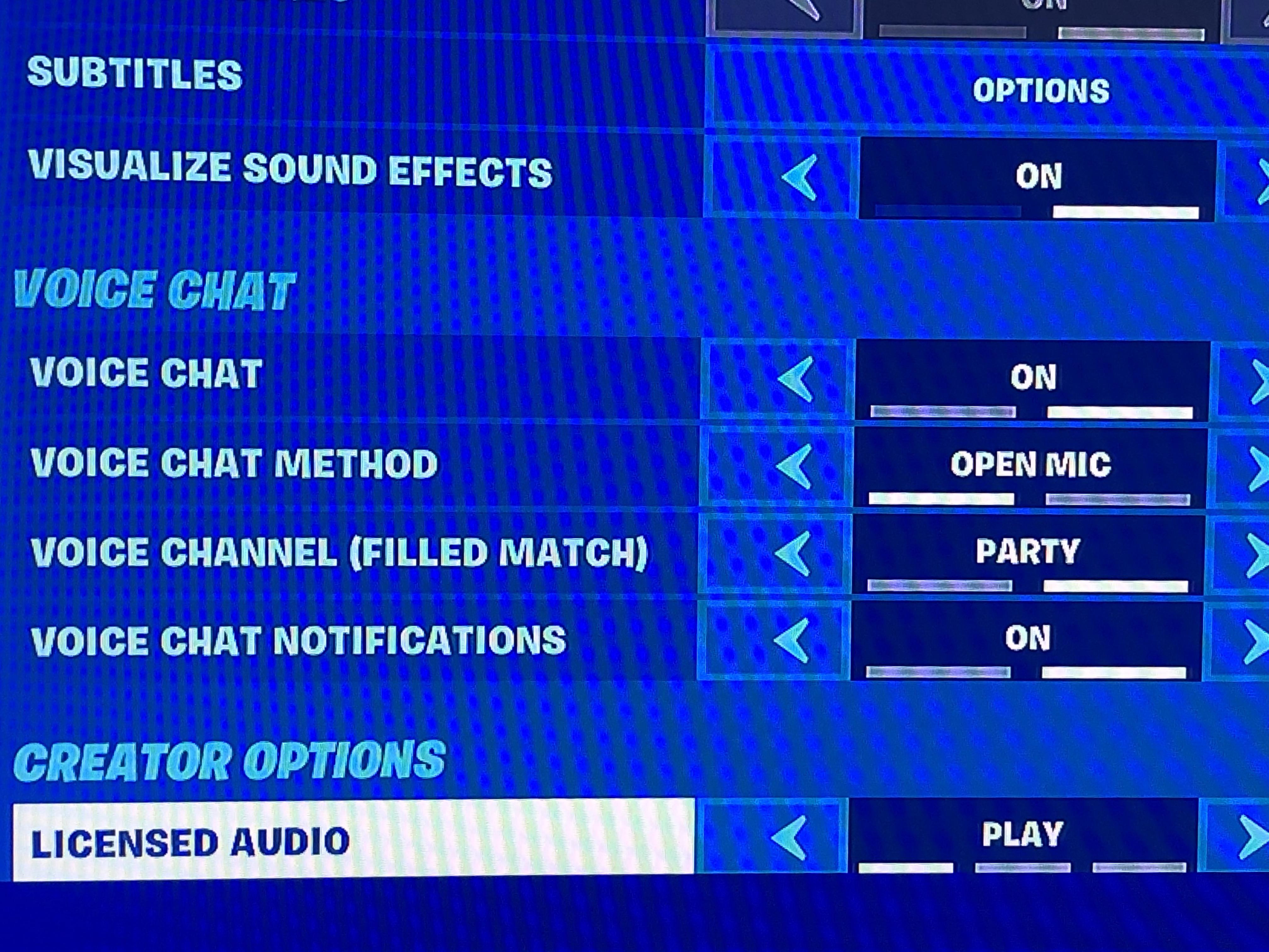 Please help! My voice chat won’t work and I can’t talk to anybody through game and party chat