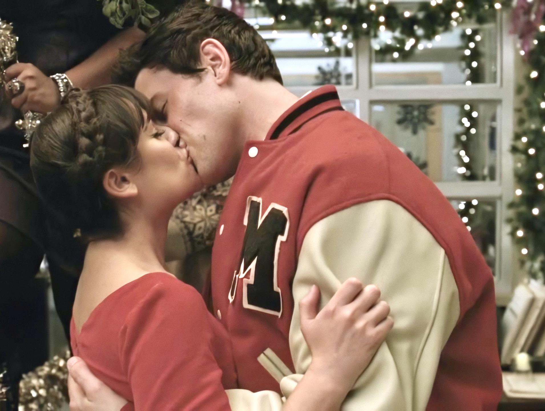Finchel meant to be endgame. It makes me so sad that Finn