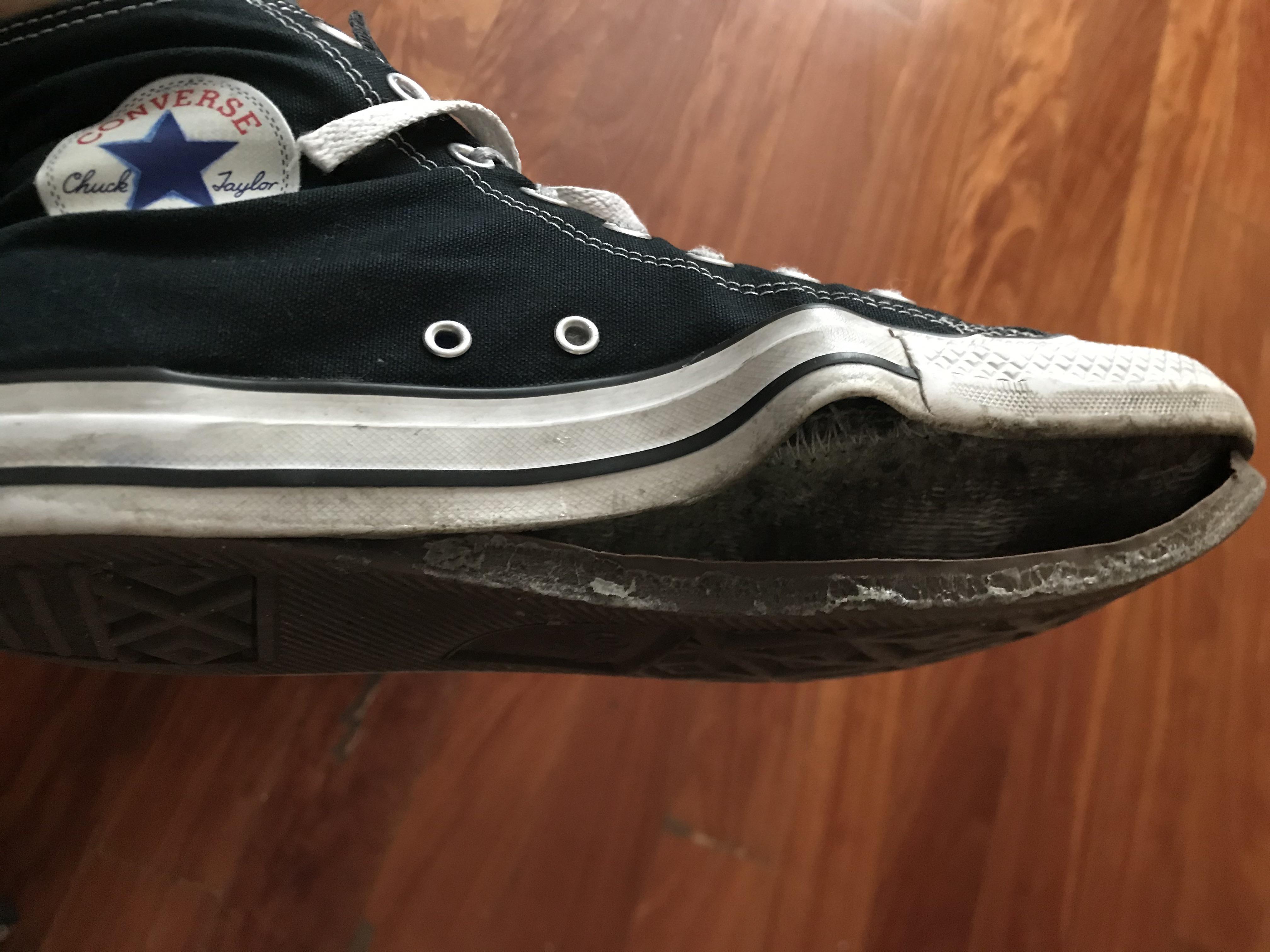 Does anyone know how to repair this? r/Converse