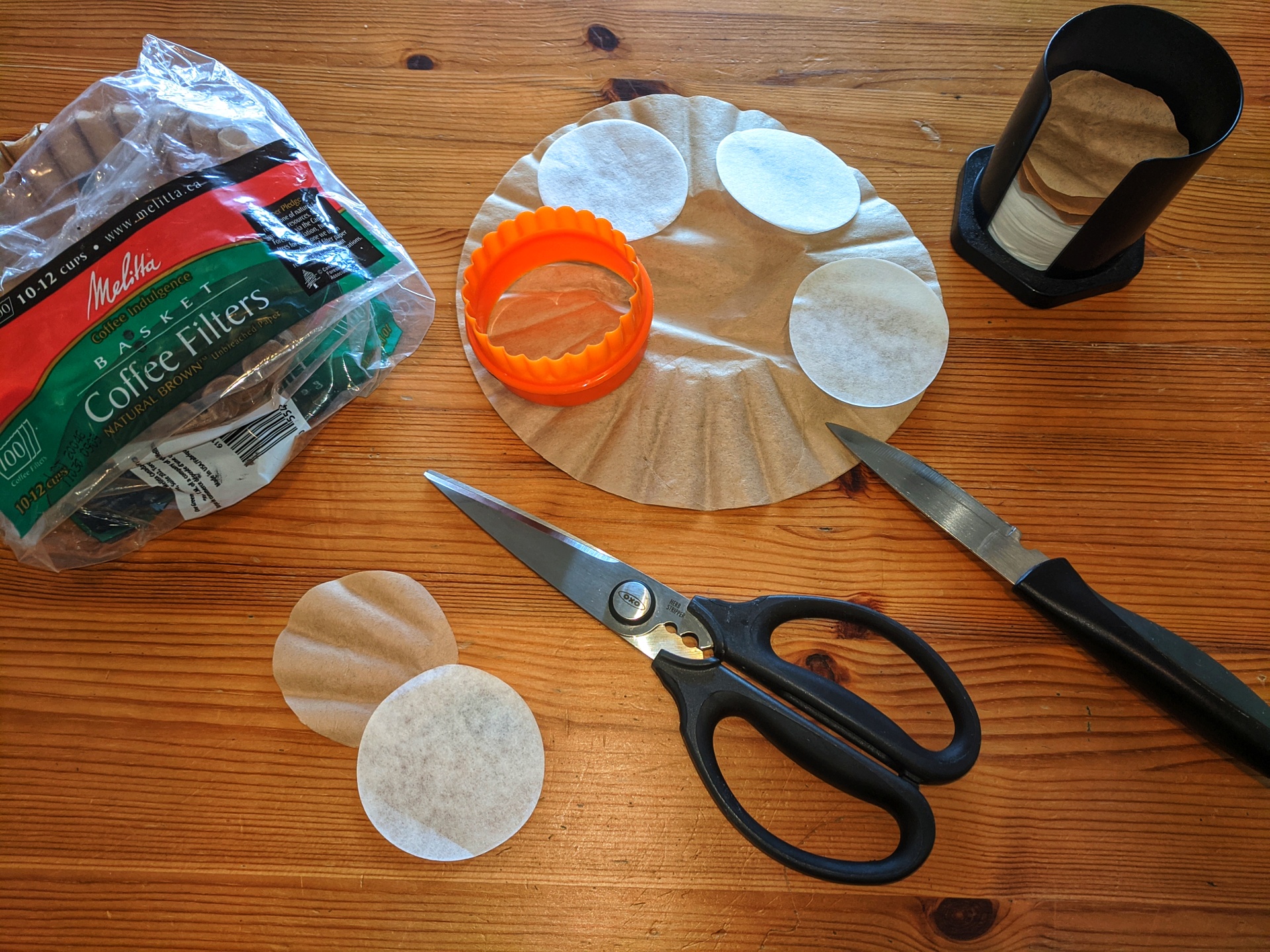 DIY unbleached aeropress filters from Melitta drip coffee basket