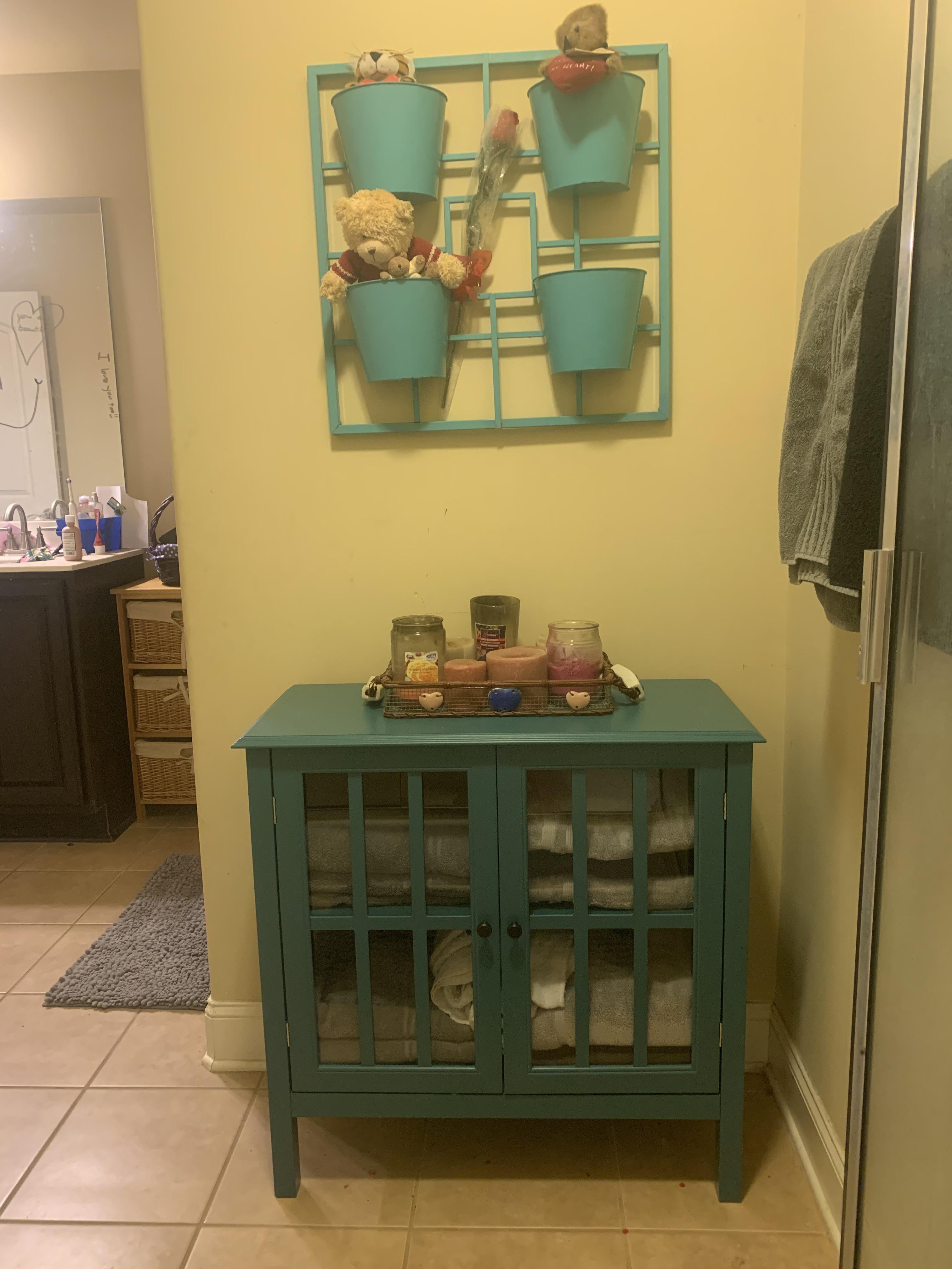 Sprucing up my bathroom featuring aldis! r/aldi