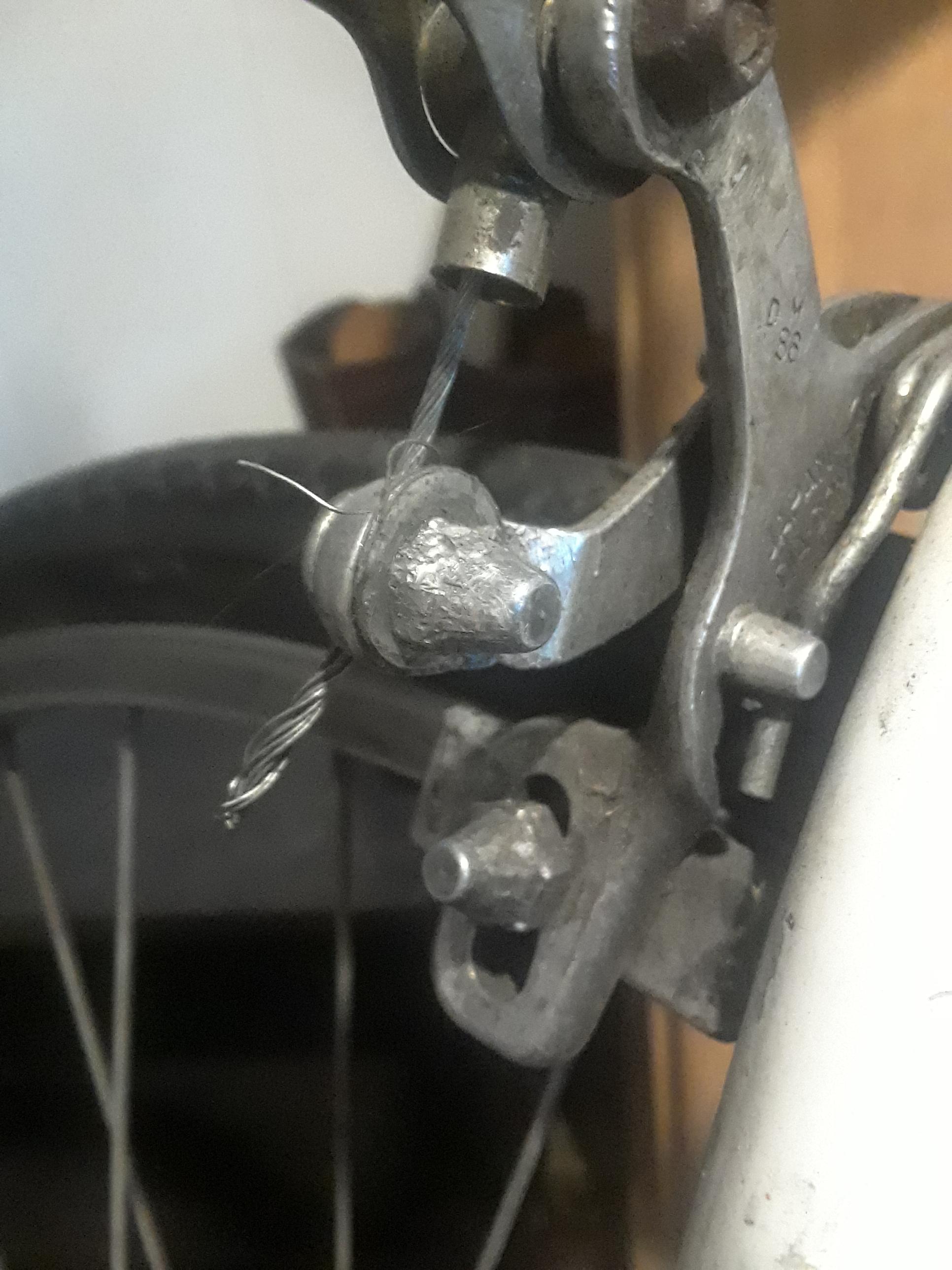 Can't loosen bolt to replace brake cables which tool to use r