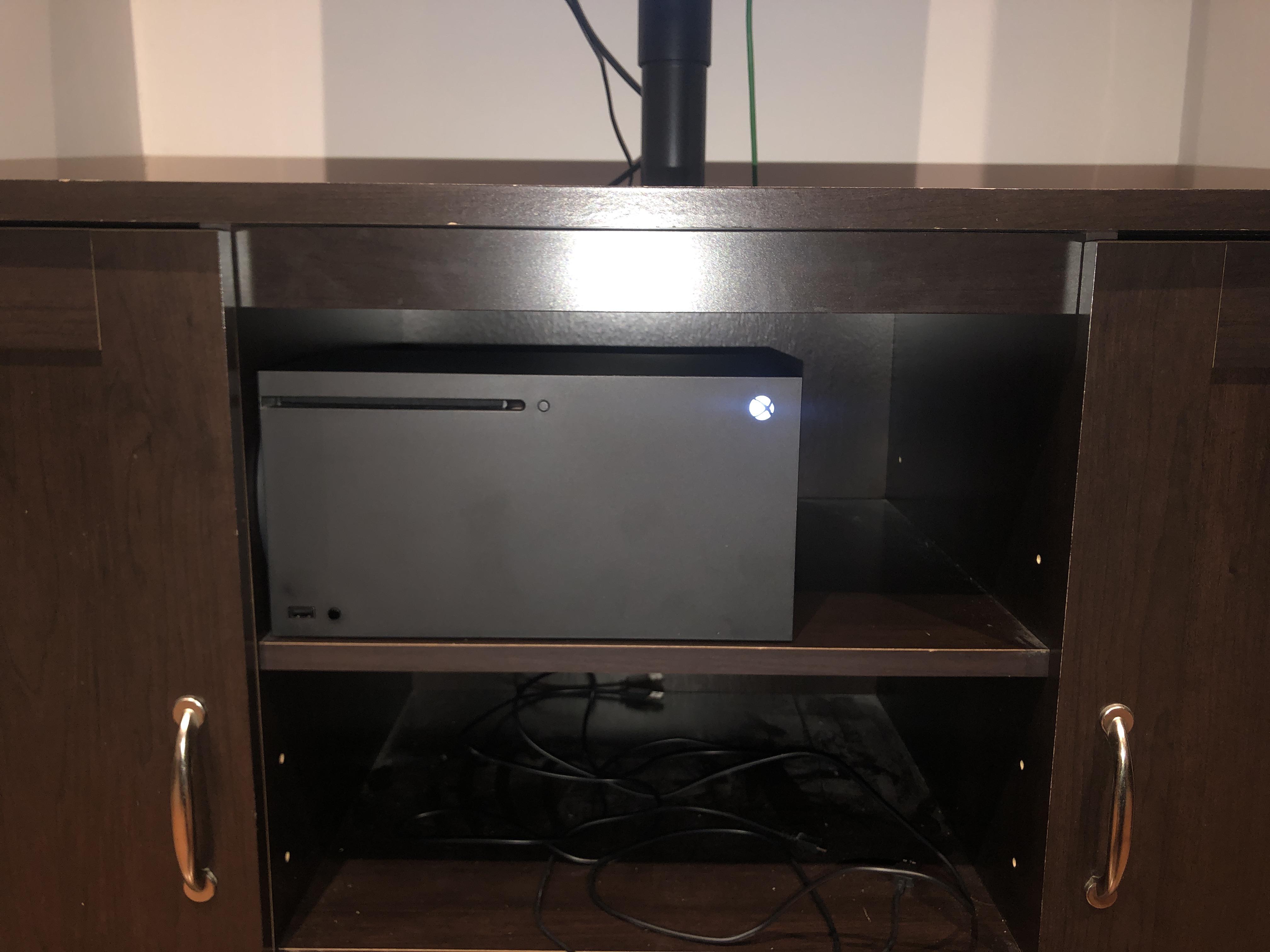 Can the series x overheat in this area? r/XboxSeriesX