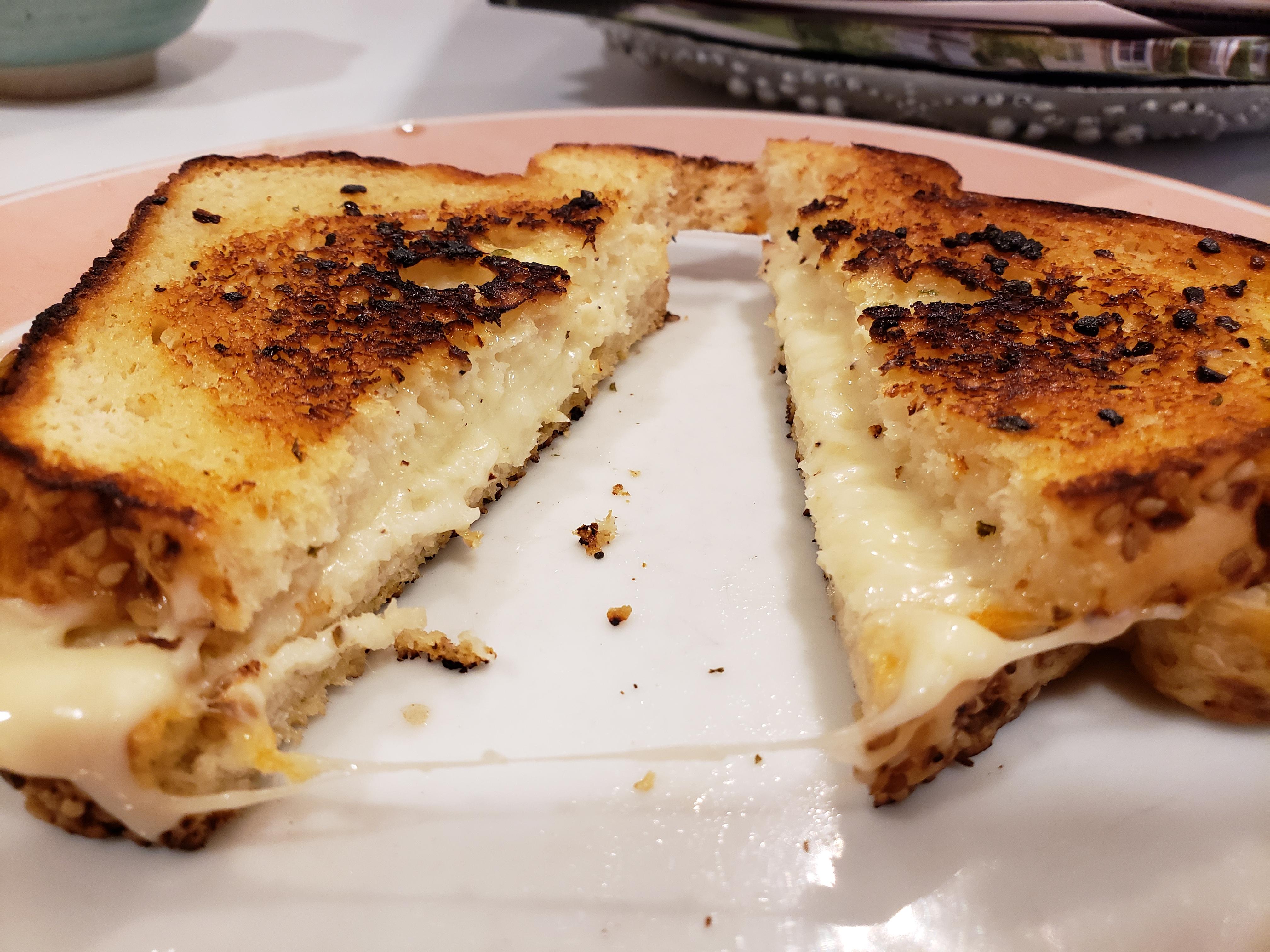 Any love for keto grilled cheese here? 0 carb muenster and provolone