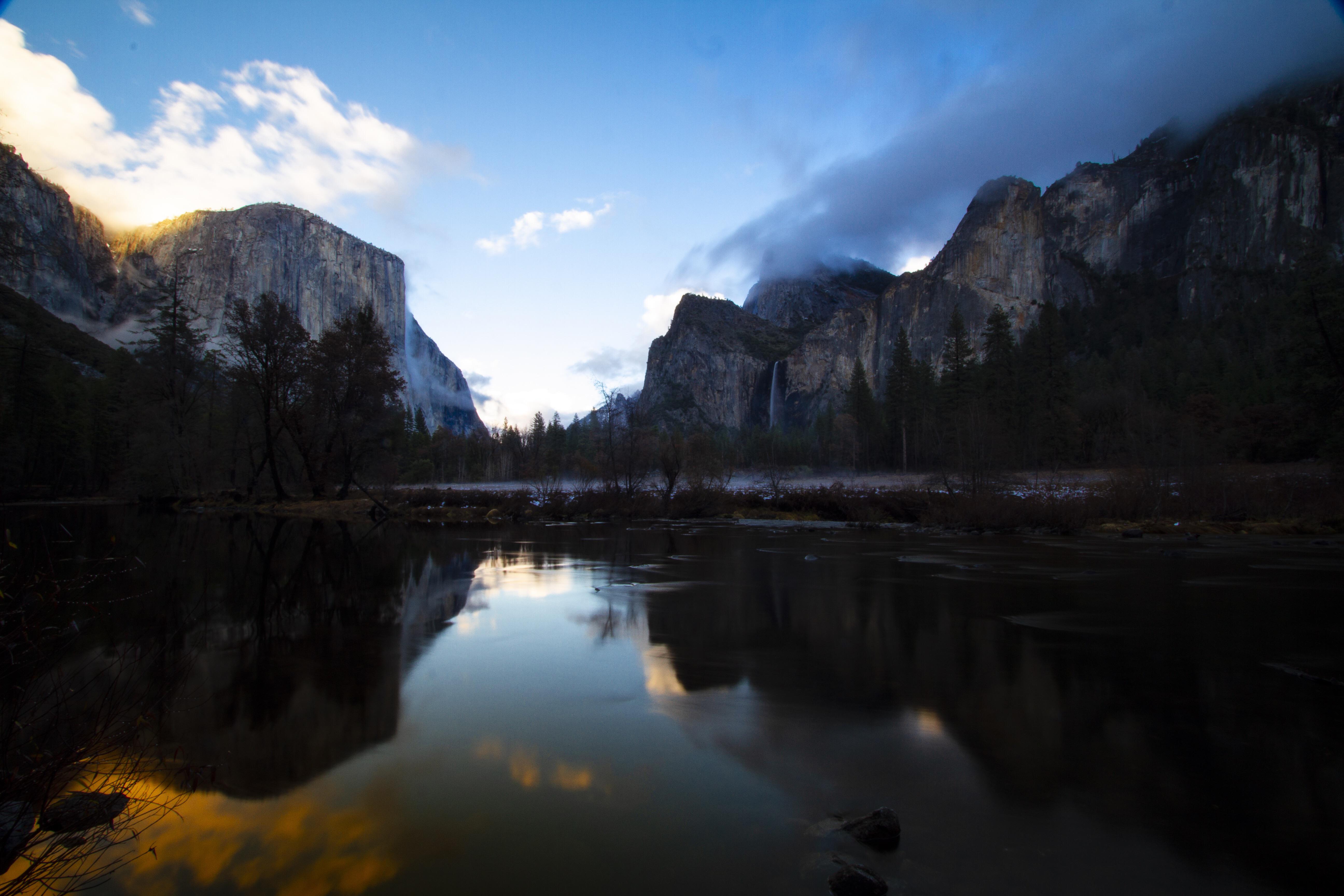 Yosemite, CA before the air quality got bad [OC] [5184 x 3456] r