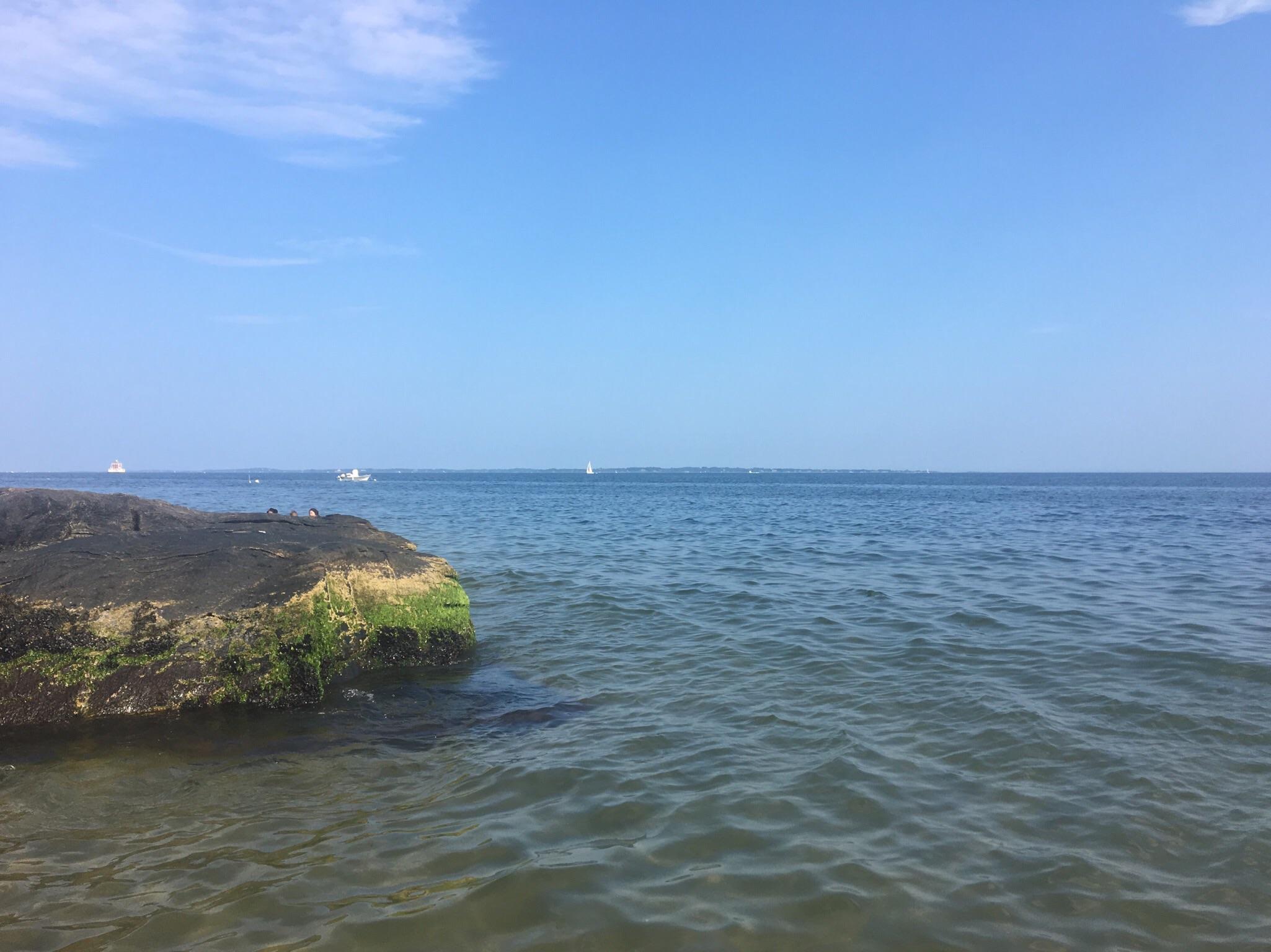 Ocean Beach Park, New London r/Connecticut