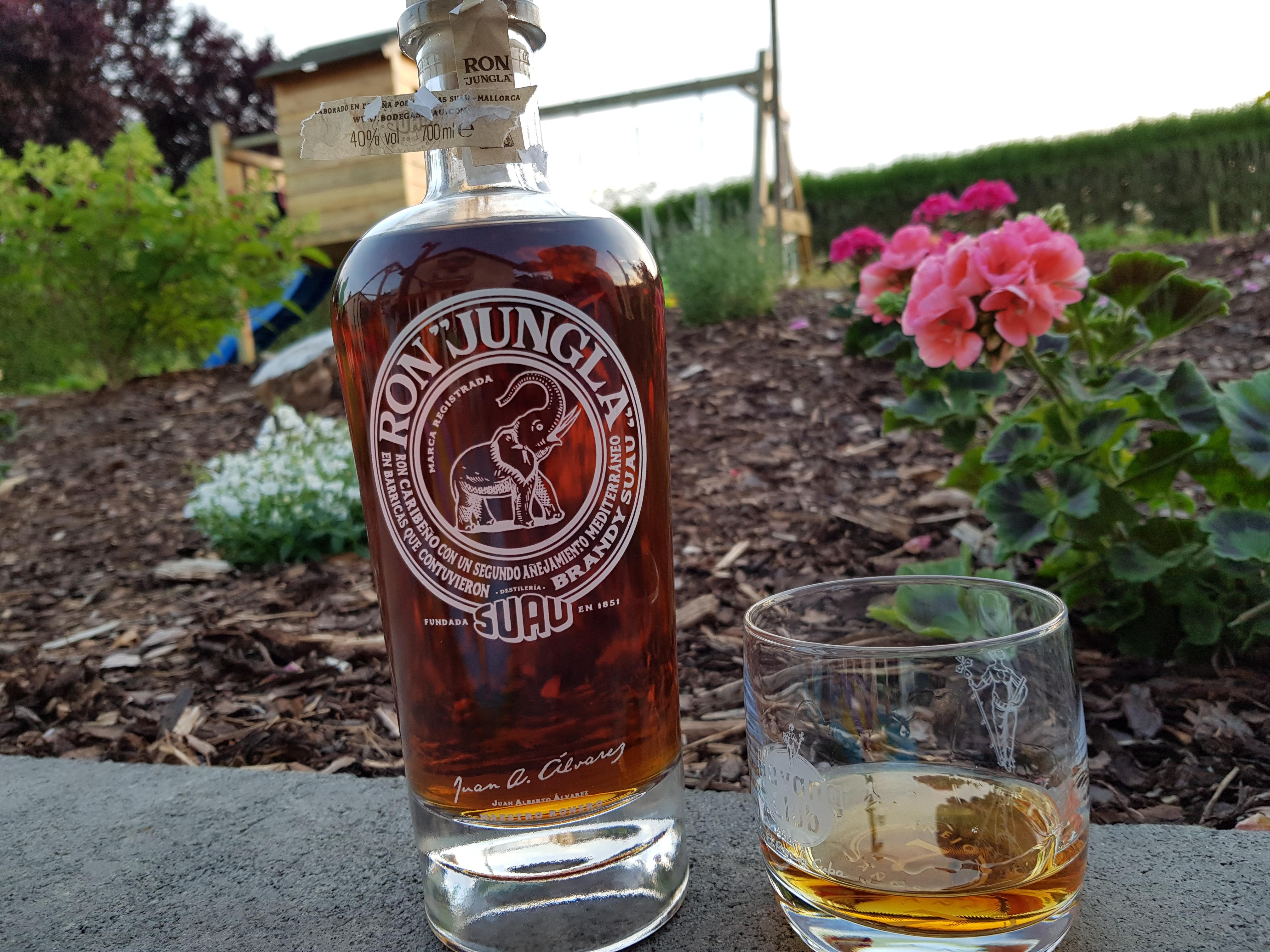 I opened the bottle! Rum from Mallorca/Spain r/rum