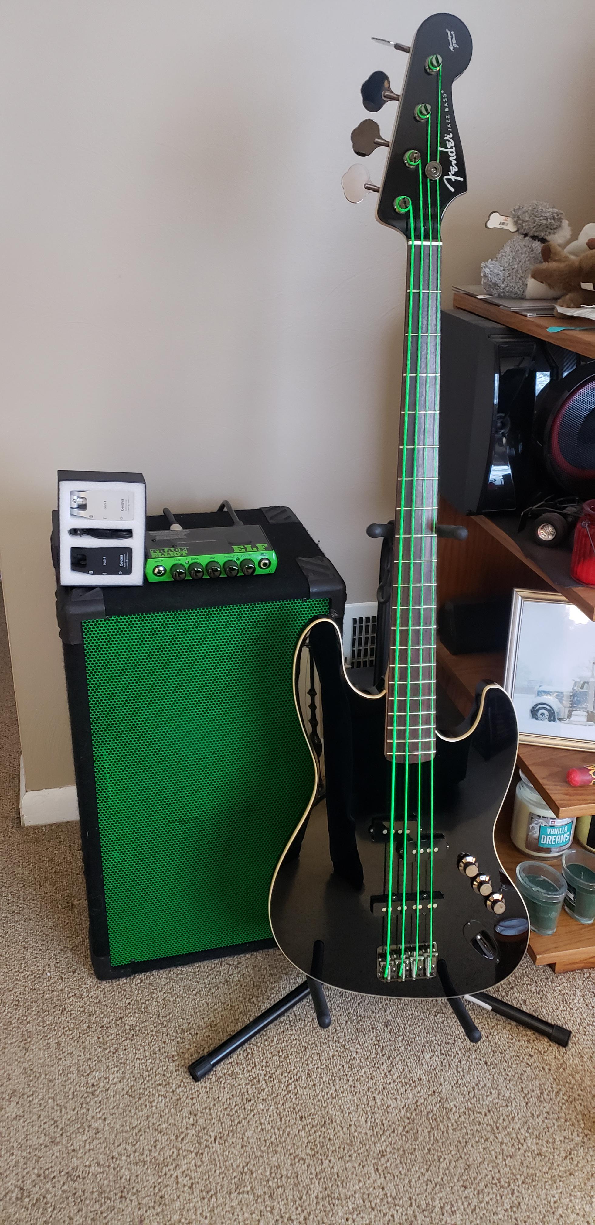 Wireless Systems For Bass Guitar