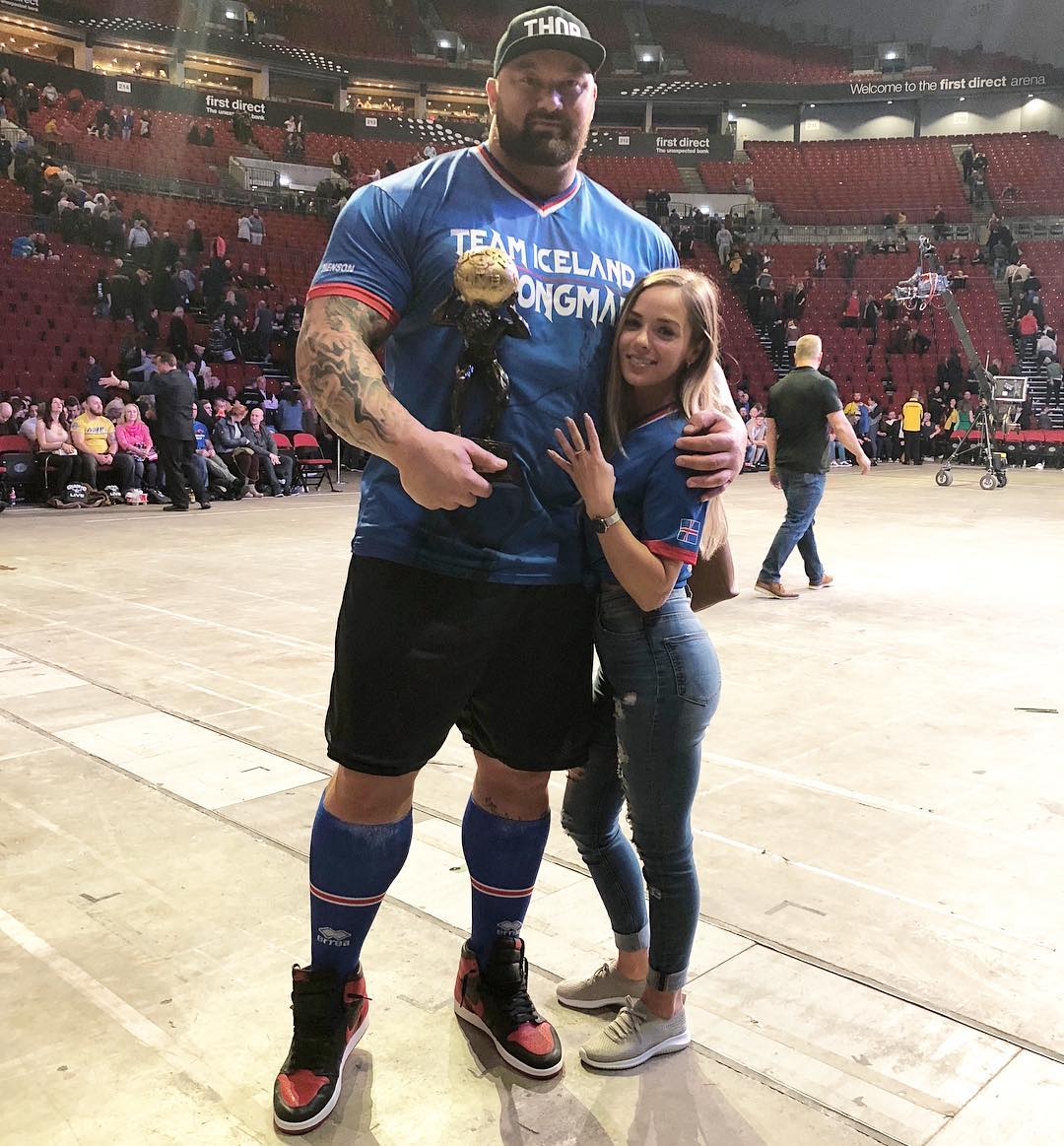 The Mountain and his new wife after the Cleganebowl pics