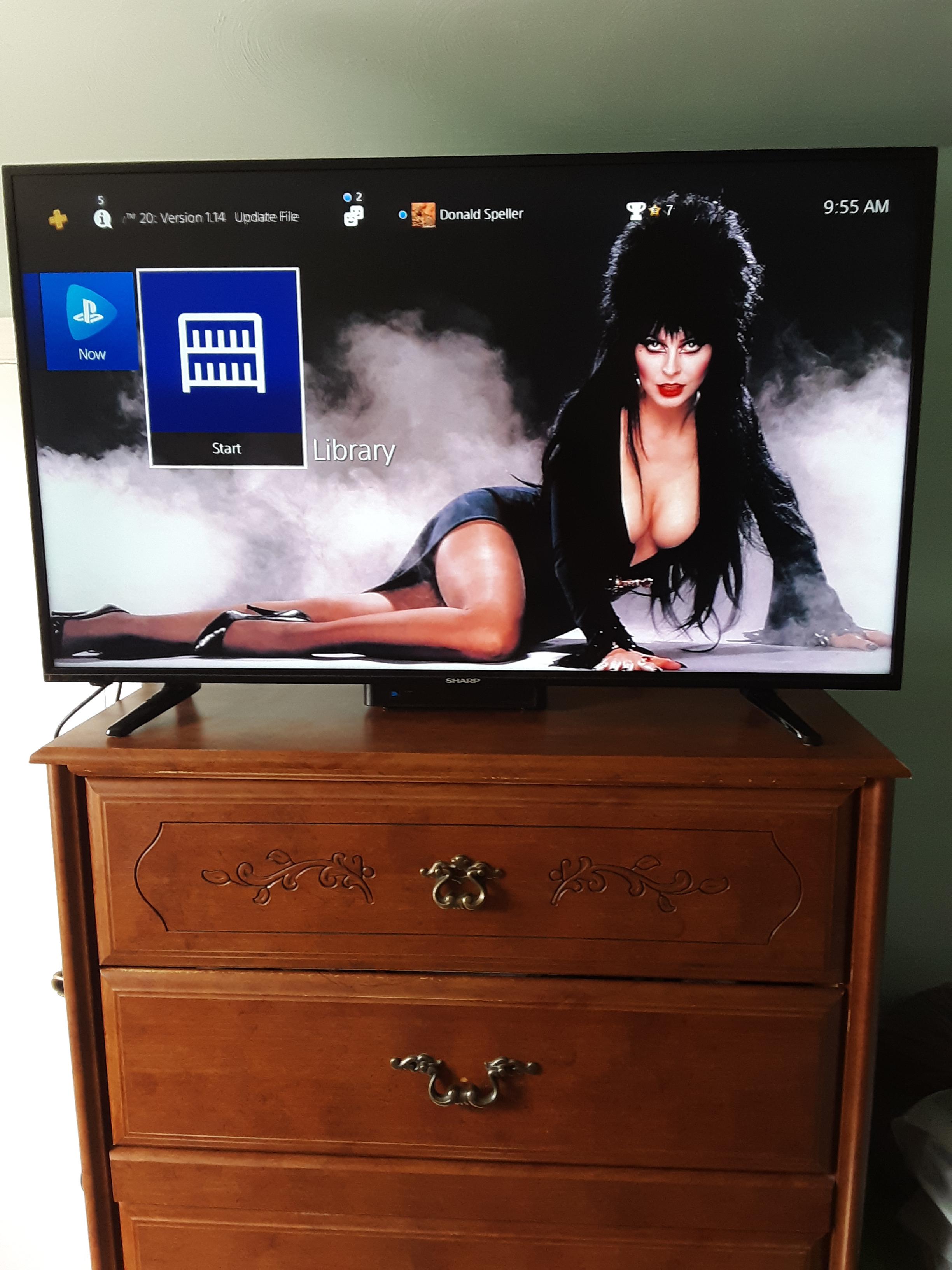 Made my own custom PS4 wallpaper today. Thanks to u/PerpetualFarter for