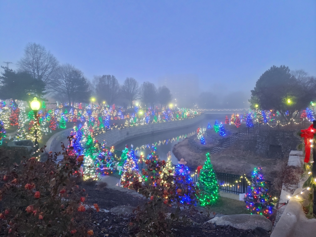 A foggy christmas morning at the riverwalk in our small town in