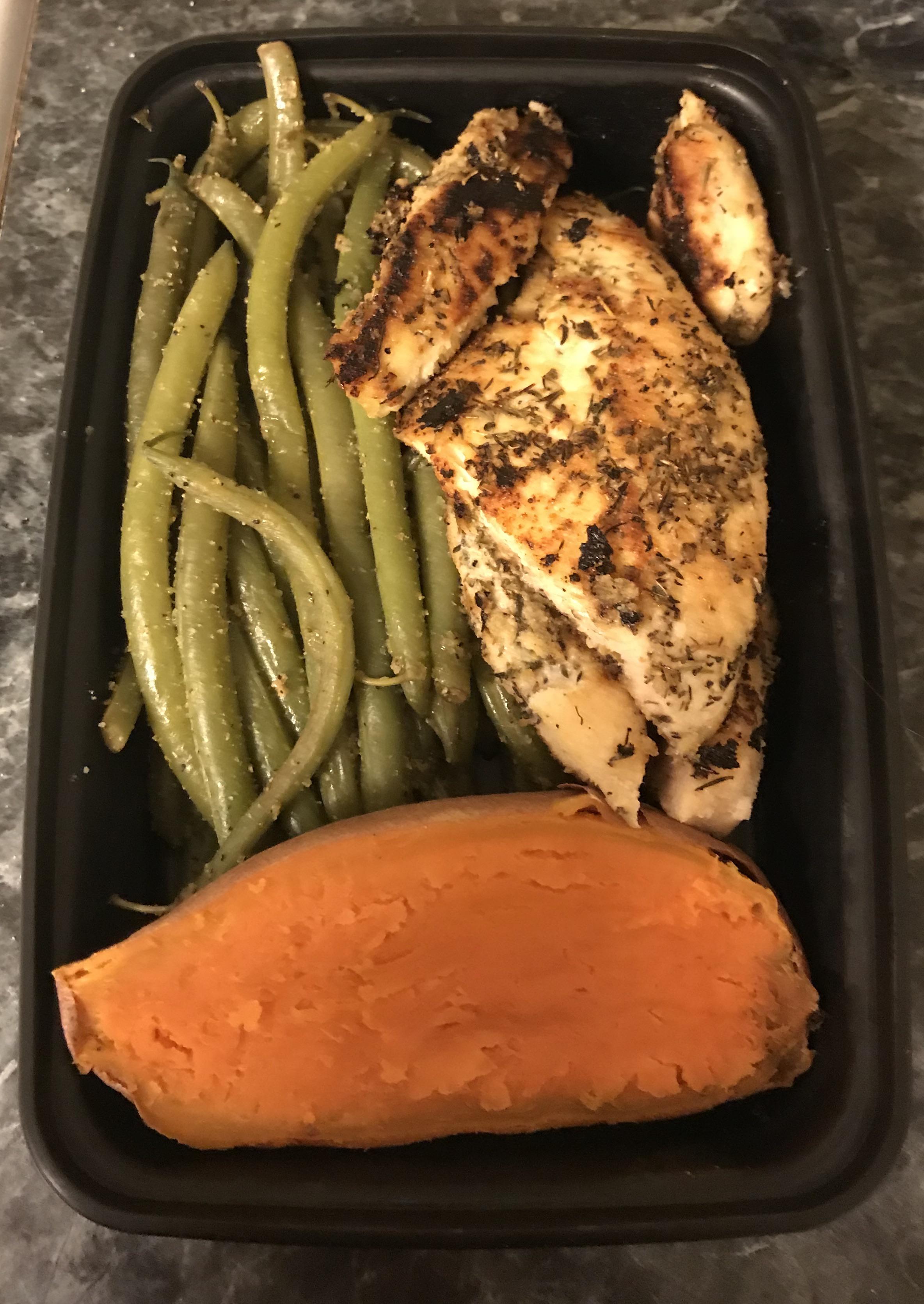 Chicken, sweet potato and green beans! r/MealPrepSunday