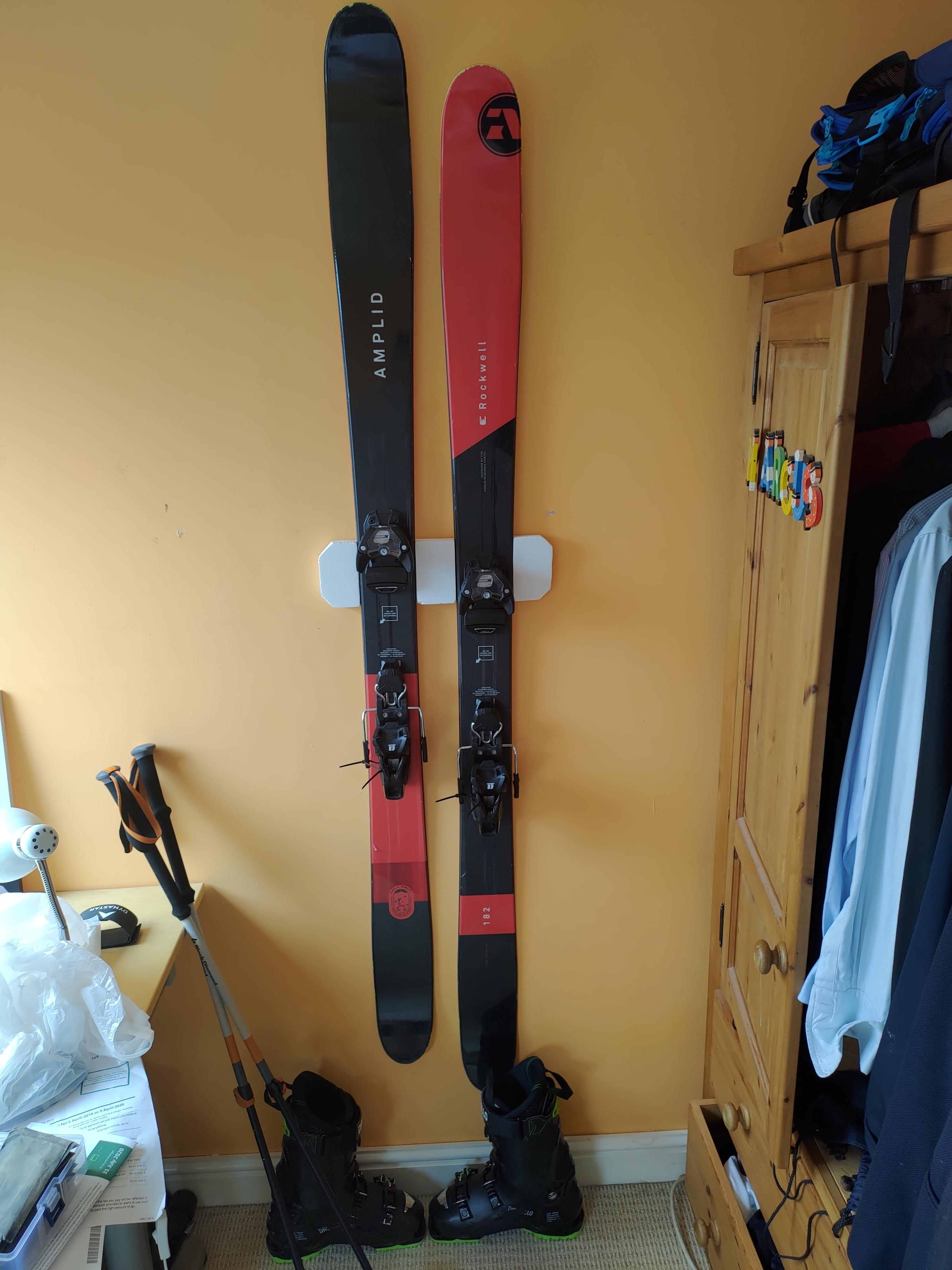 Just finished making my own ski wall mount and very pleased with the