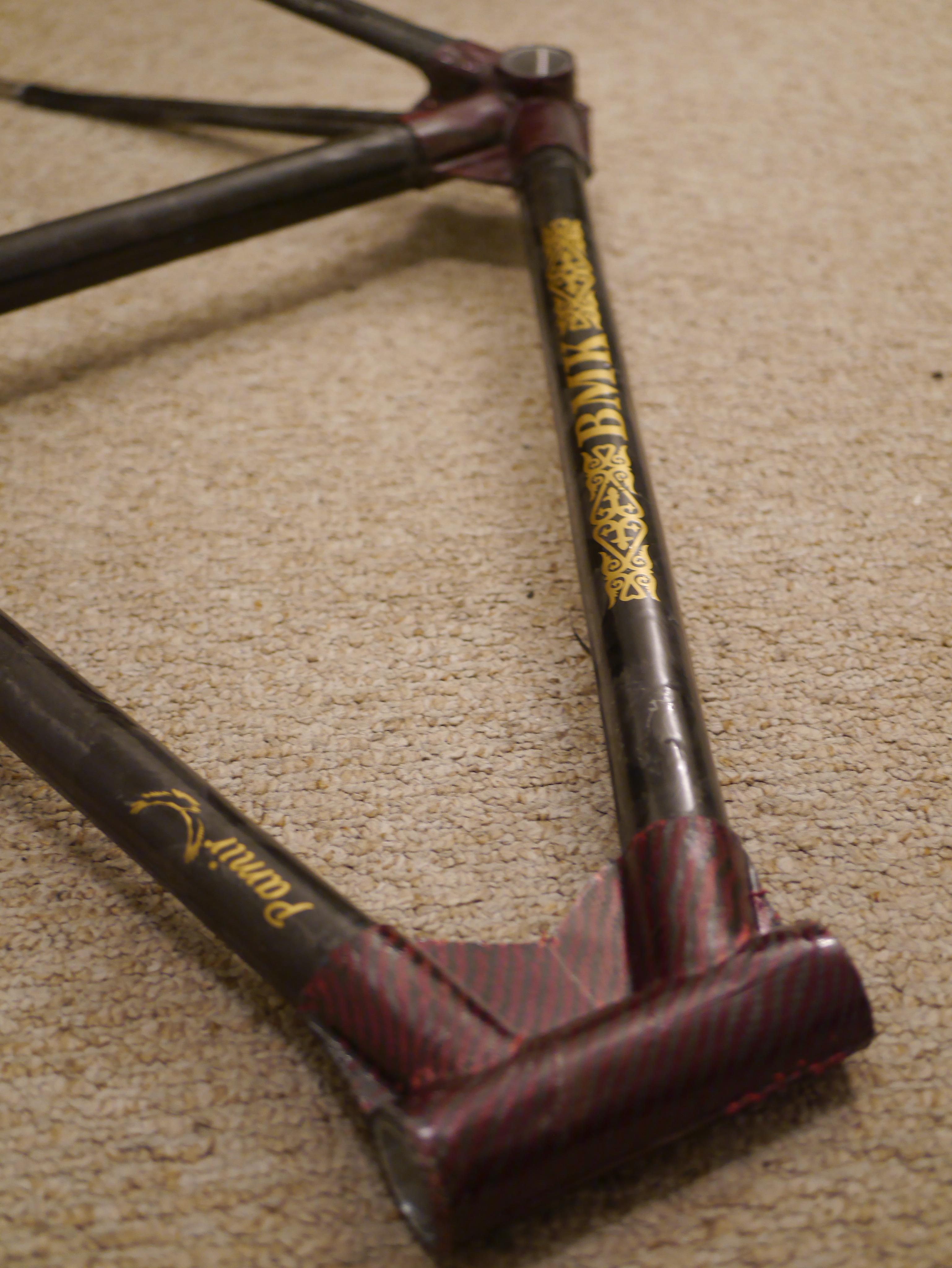 Carbon fiber bike frame with 3Dprinted moulds. r/3Dprinting