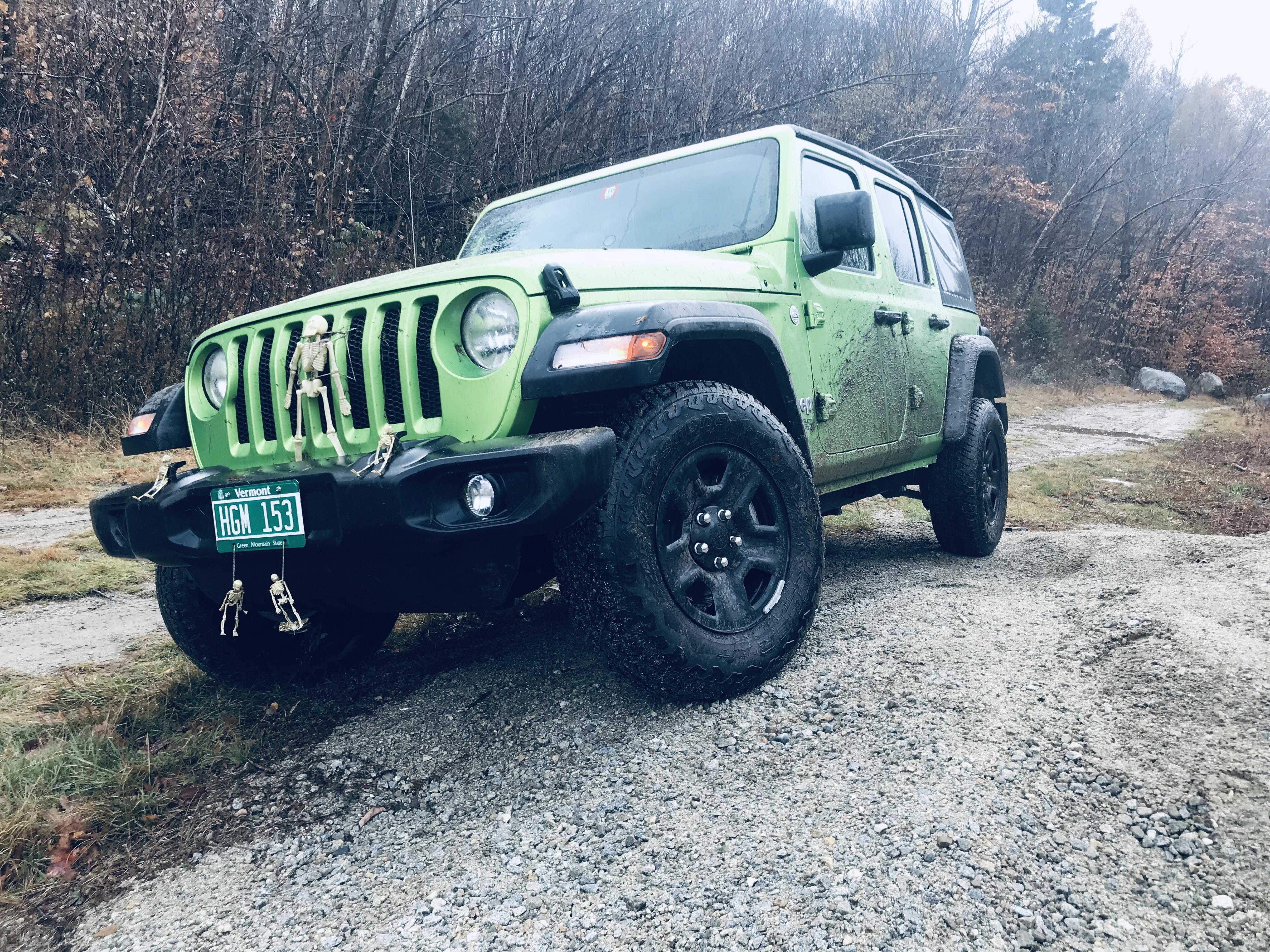 Halloween weekend jeeping in Vermont r/Jeep