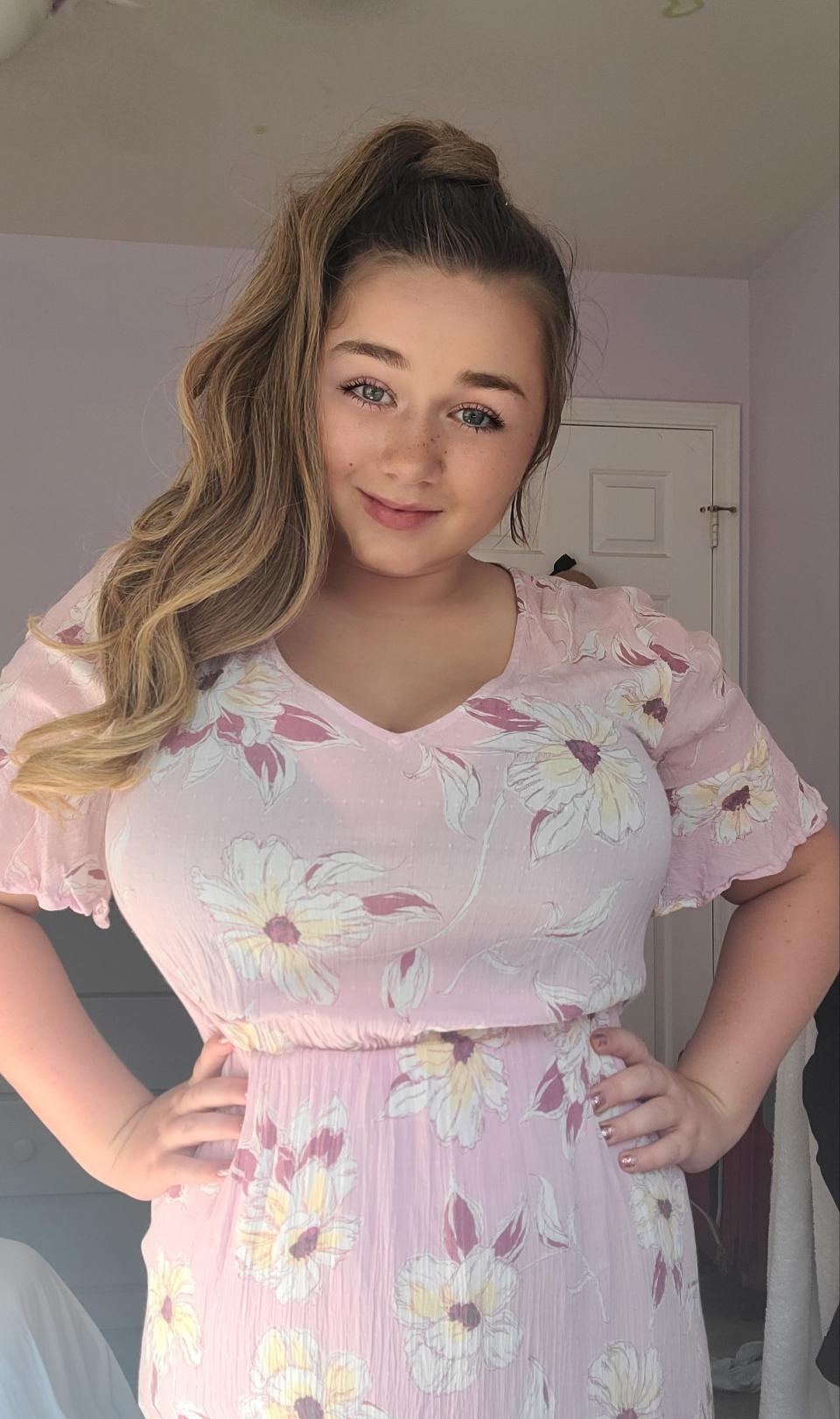 Selfie in my Sunday Best [F22] : selfie