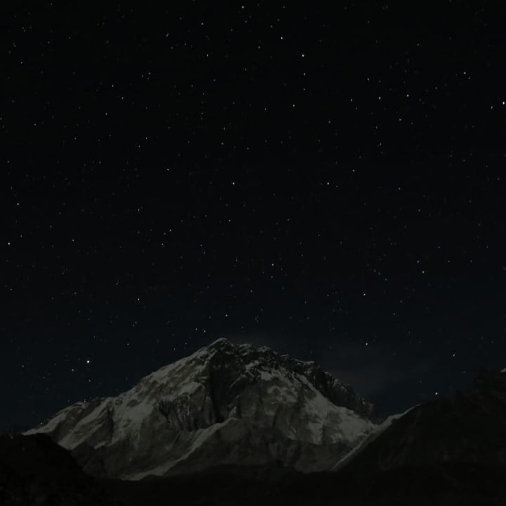 Clicked this on my way to Everest base camp r/NepalPics