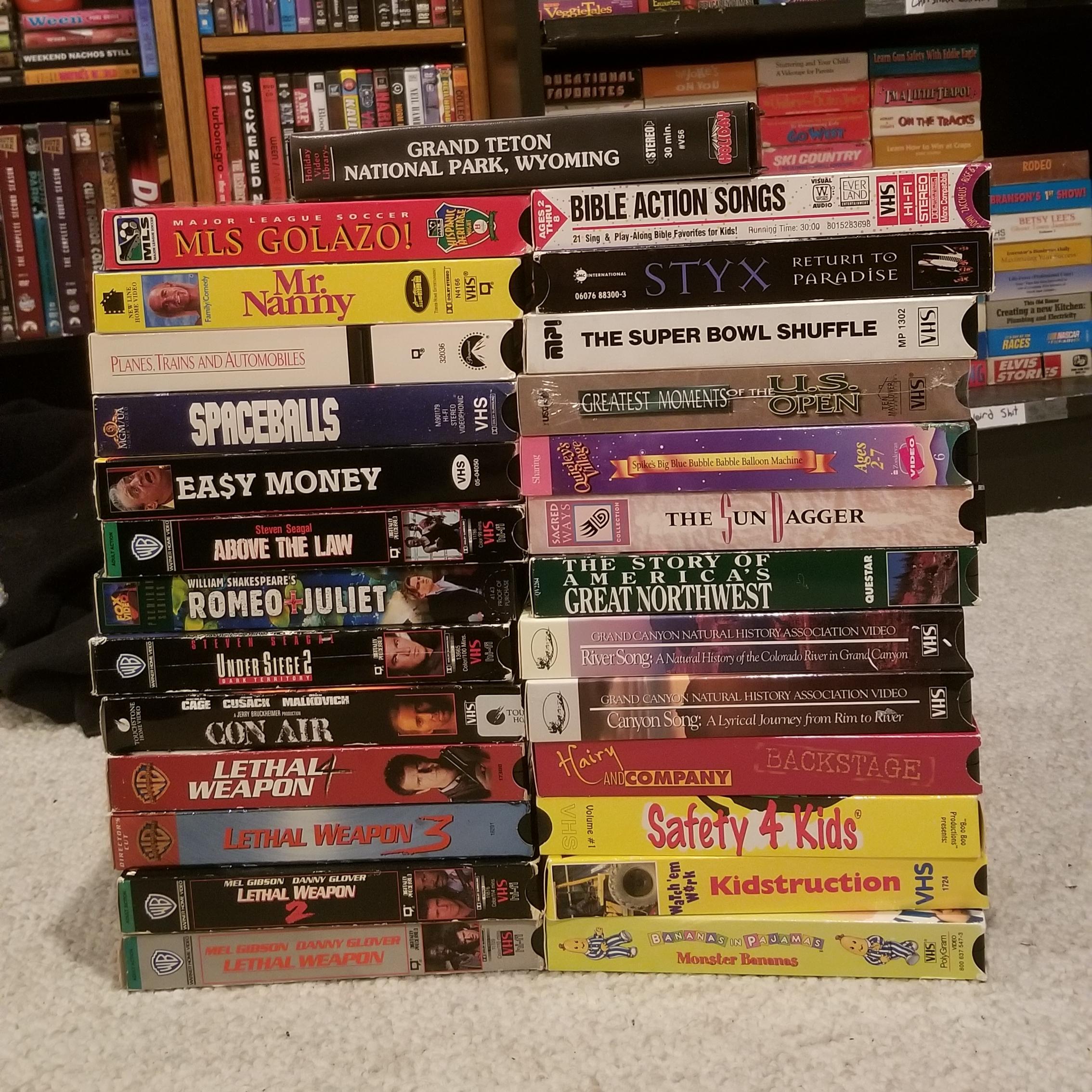 Went and checked out a couple thrift stores Ive been sleeping on around