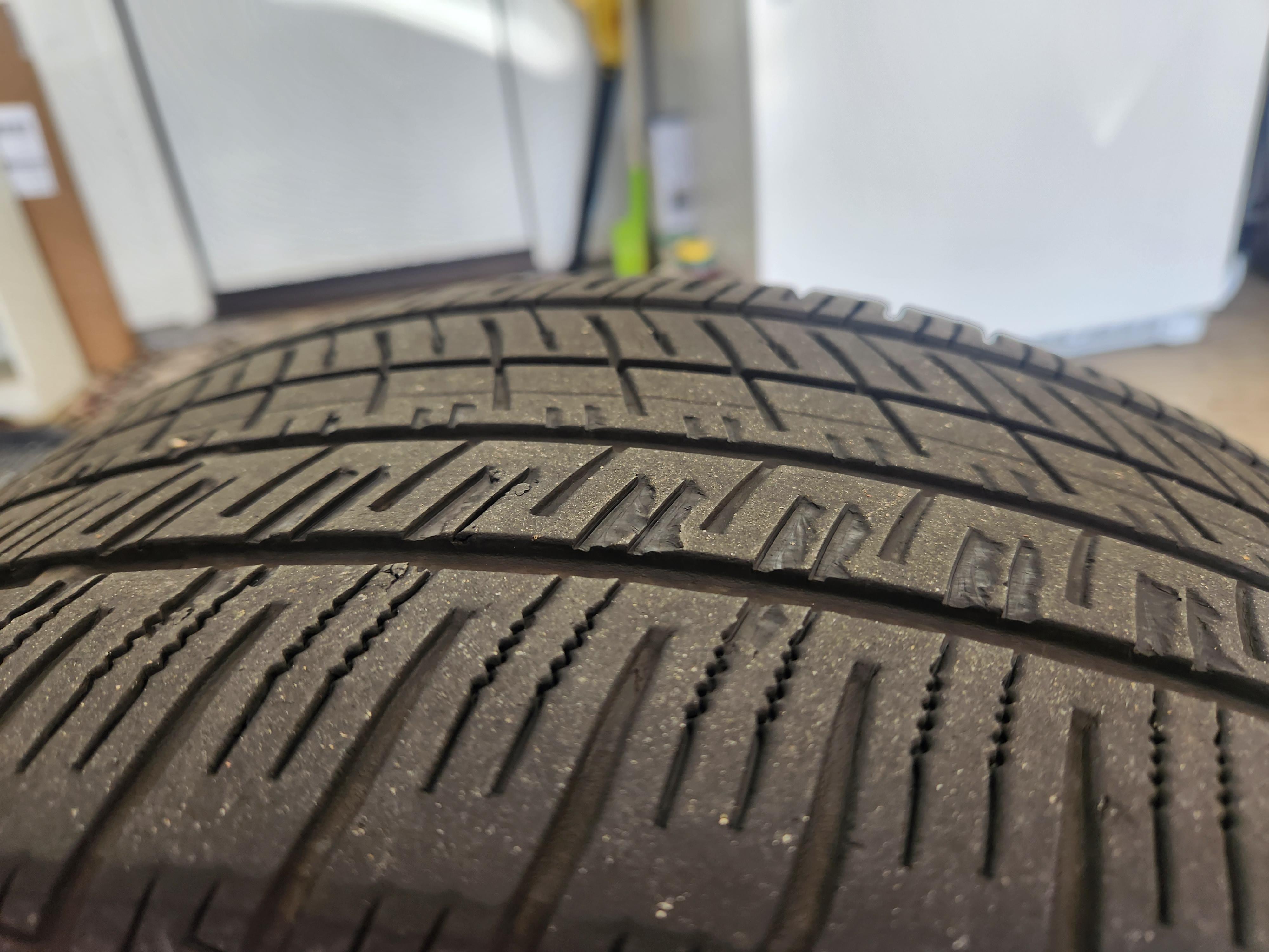 Anyone know why the leading edge of my tread blocks is peeling off