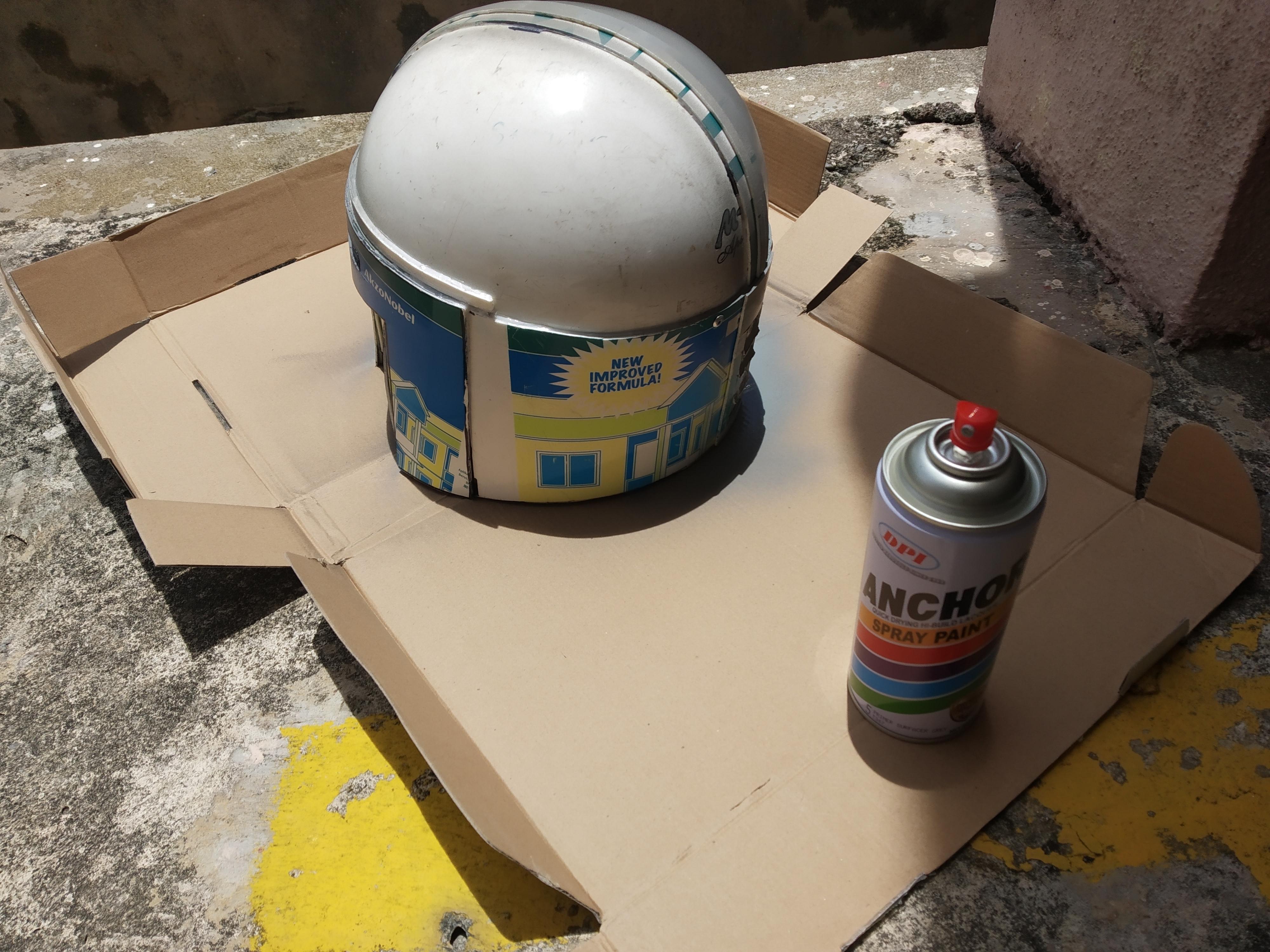 Recycle item used for making helmet is plastic paint bucket and