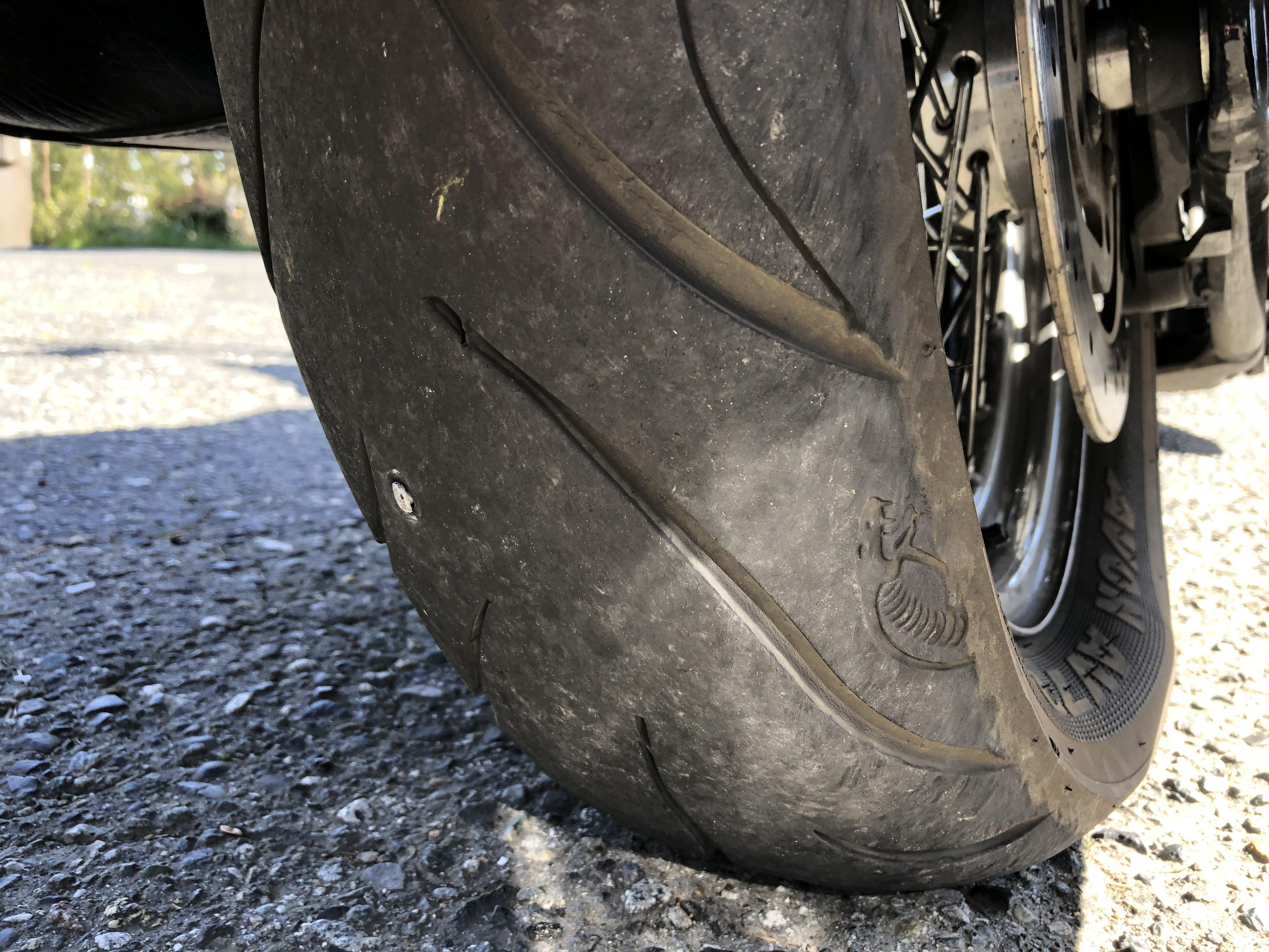 That’ll put a damper on your day r/Harley