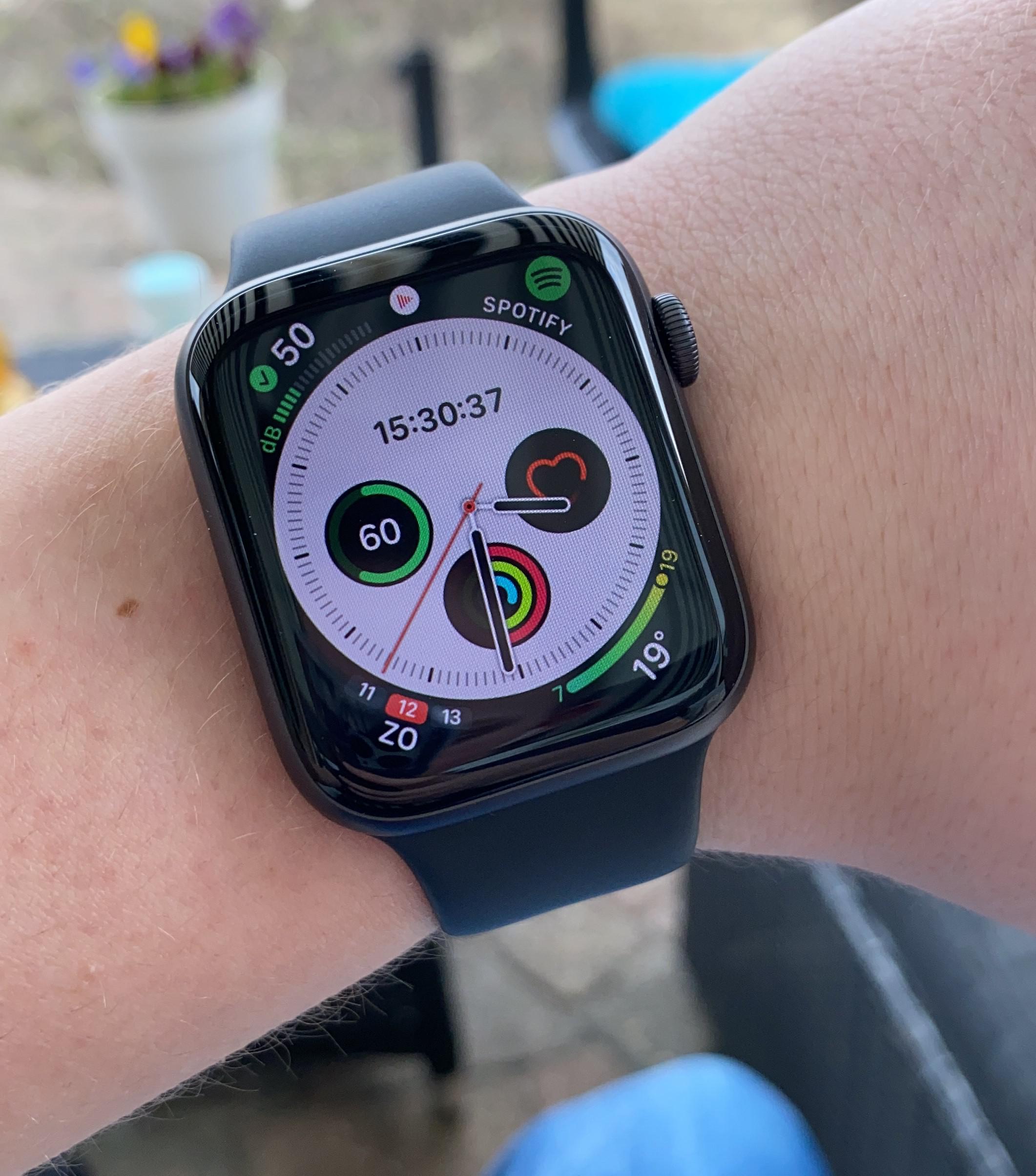 Got my first Apple Watch! Series 5 Aluminum (no other