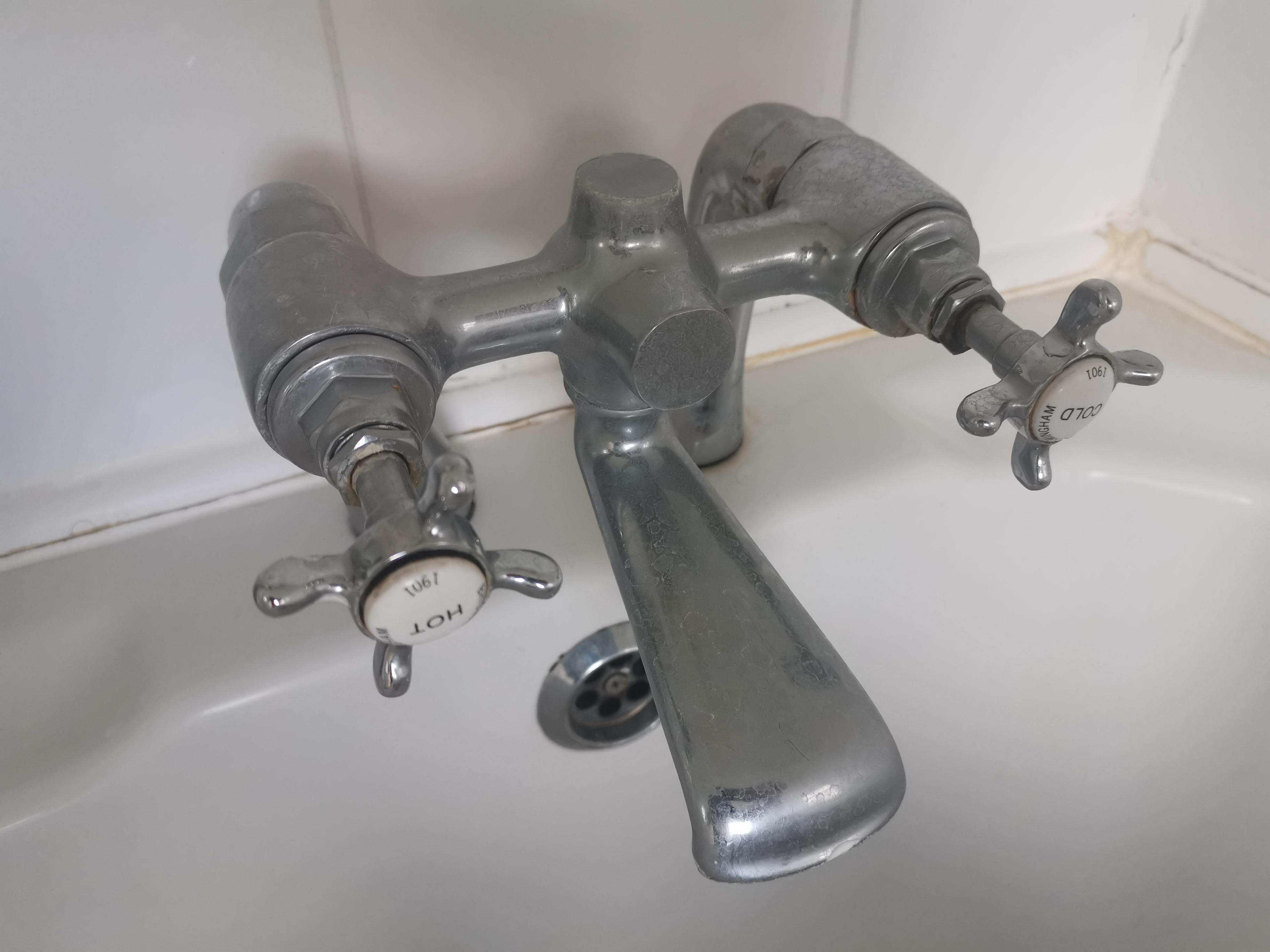 Shower head recs r/Plumbing