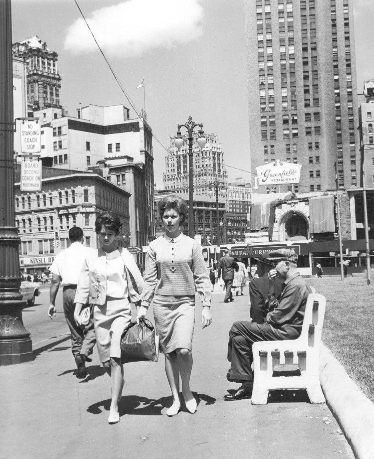 Griswold Street, downtown Detroit. 1964. r/TheWayWeWere