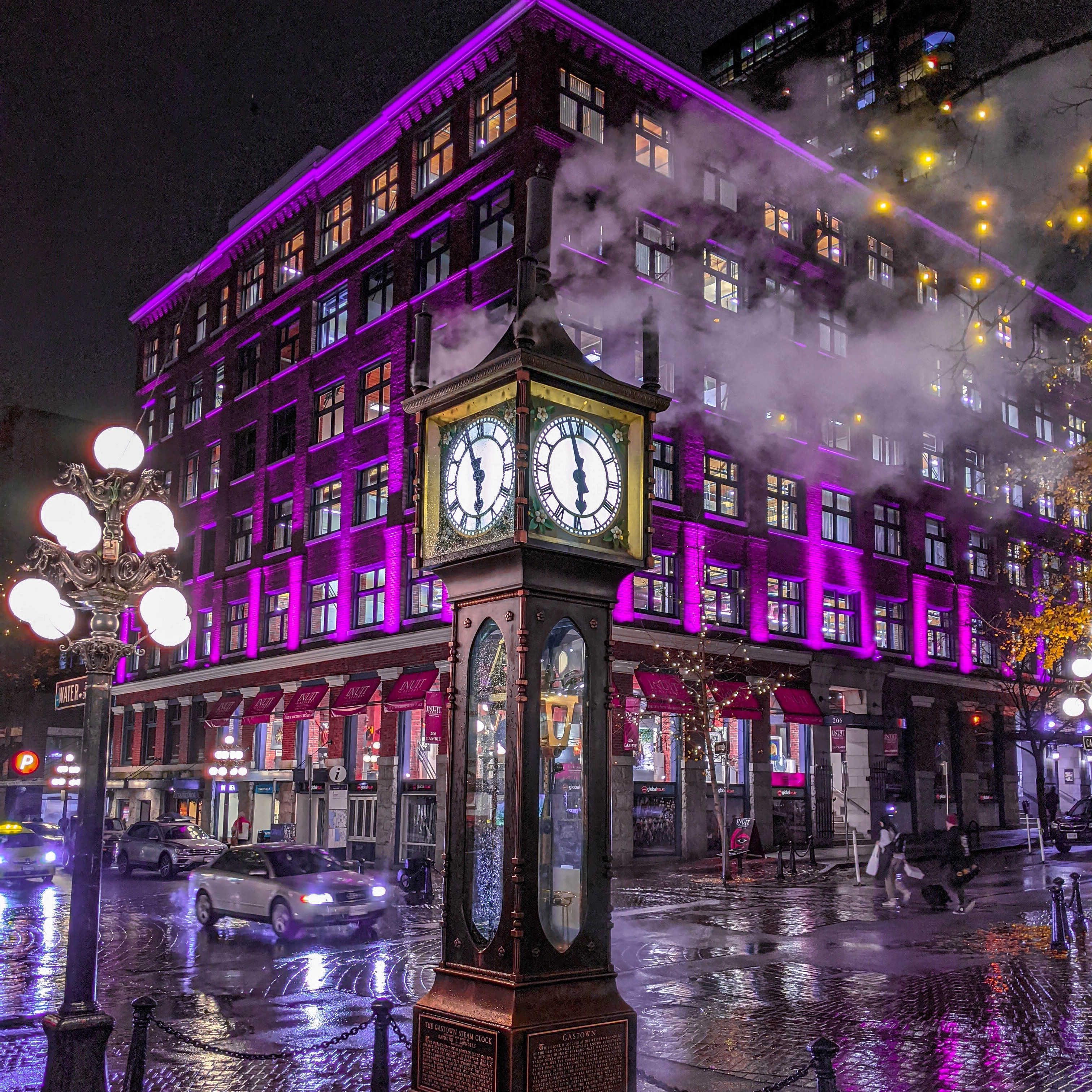 Gastown clock at night r/vancouver