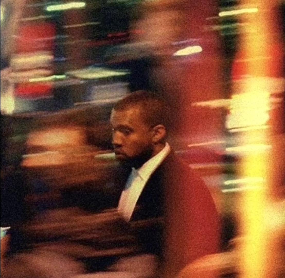 How to take this moving and still photo ? r/AskPhotography