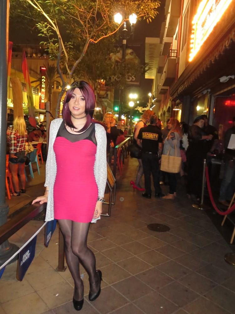 Line Outside Hamburger Mary's for the Club crossdressing