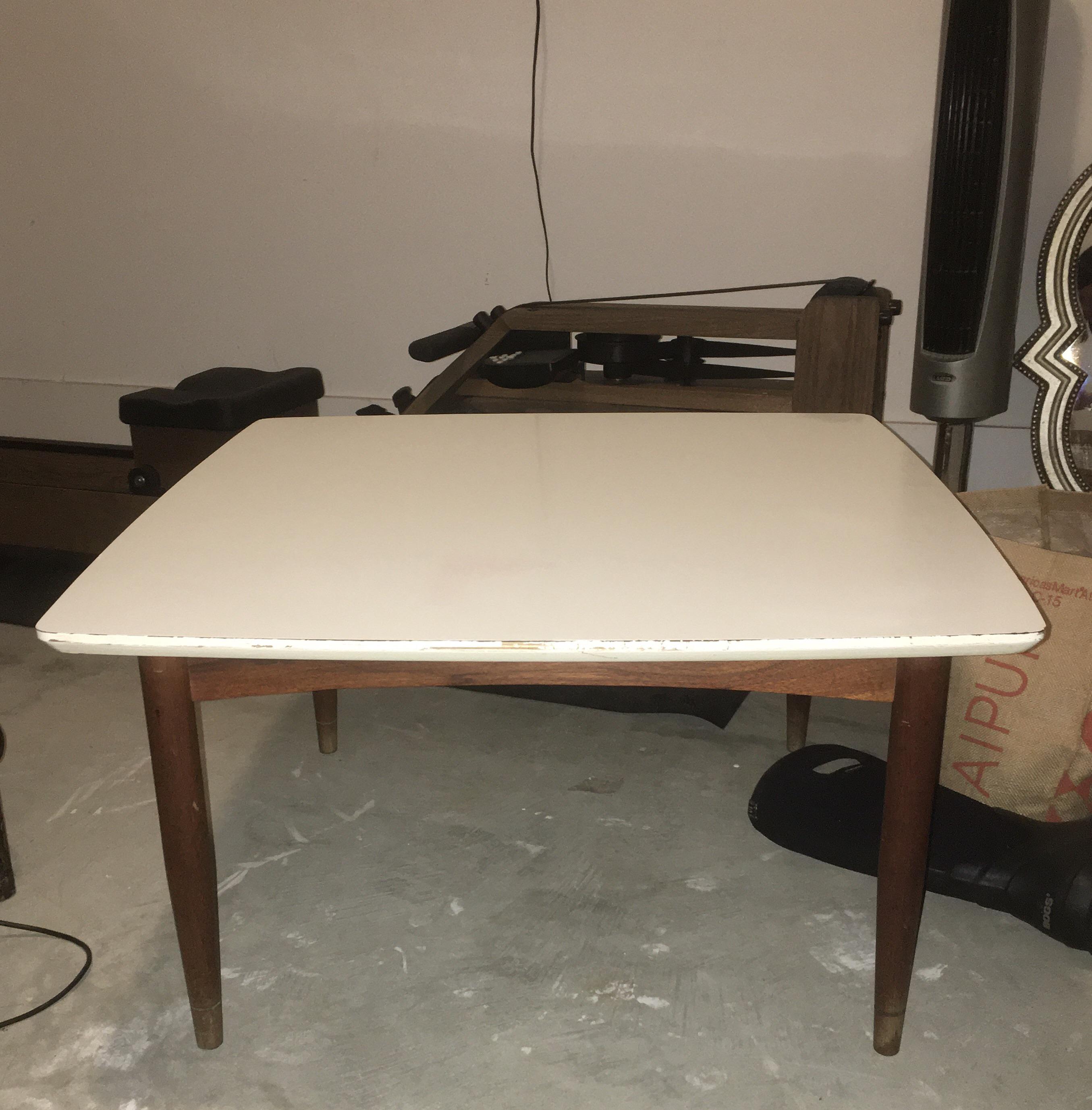 Monarch Furniture Company (NC) coffee table. I couldn’t find info on Monarch but I’d love to