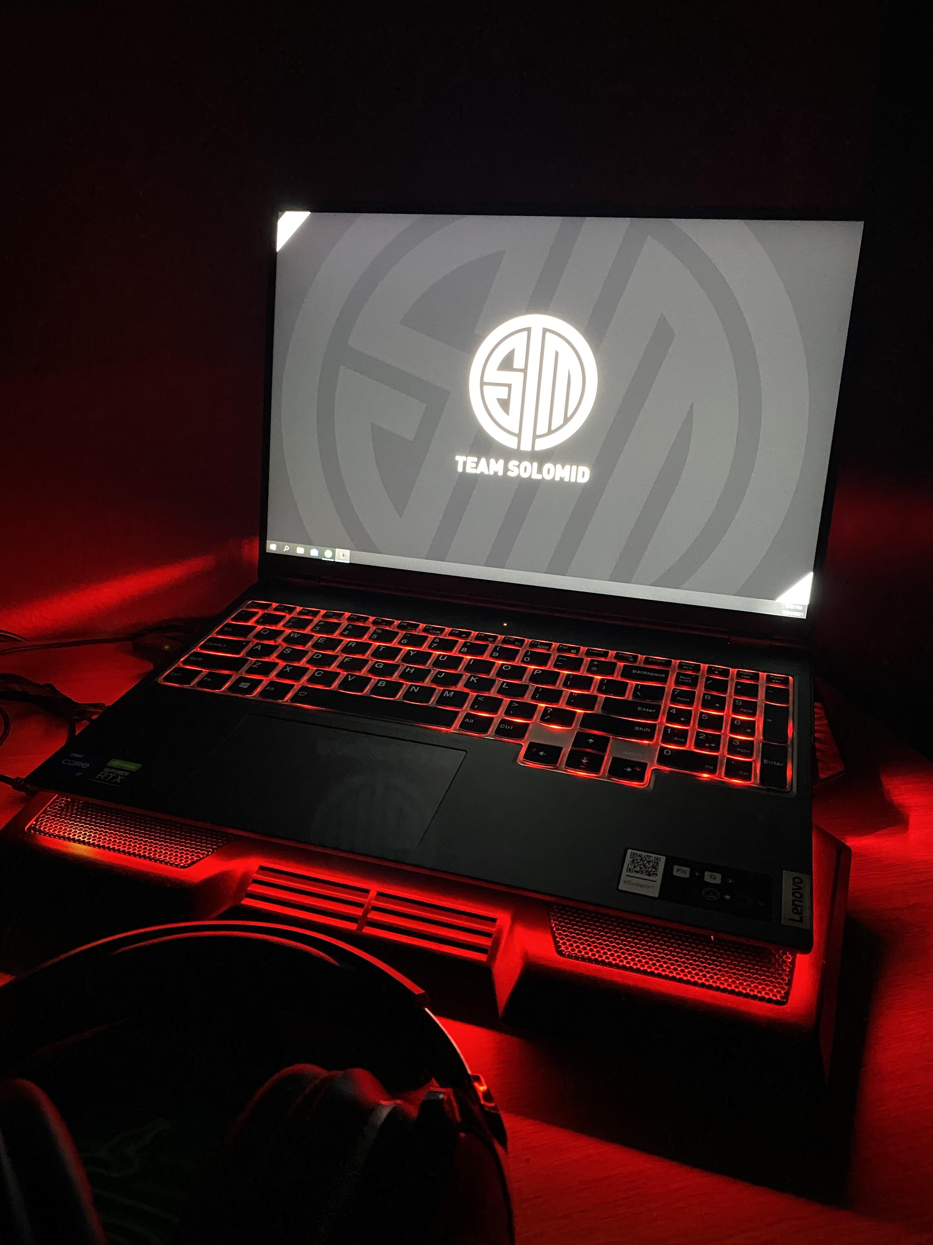Custom built Legion 7i Gen 6 (16” Intel) Gaming Laptop has finally been