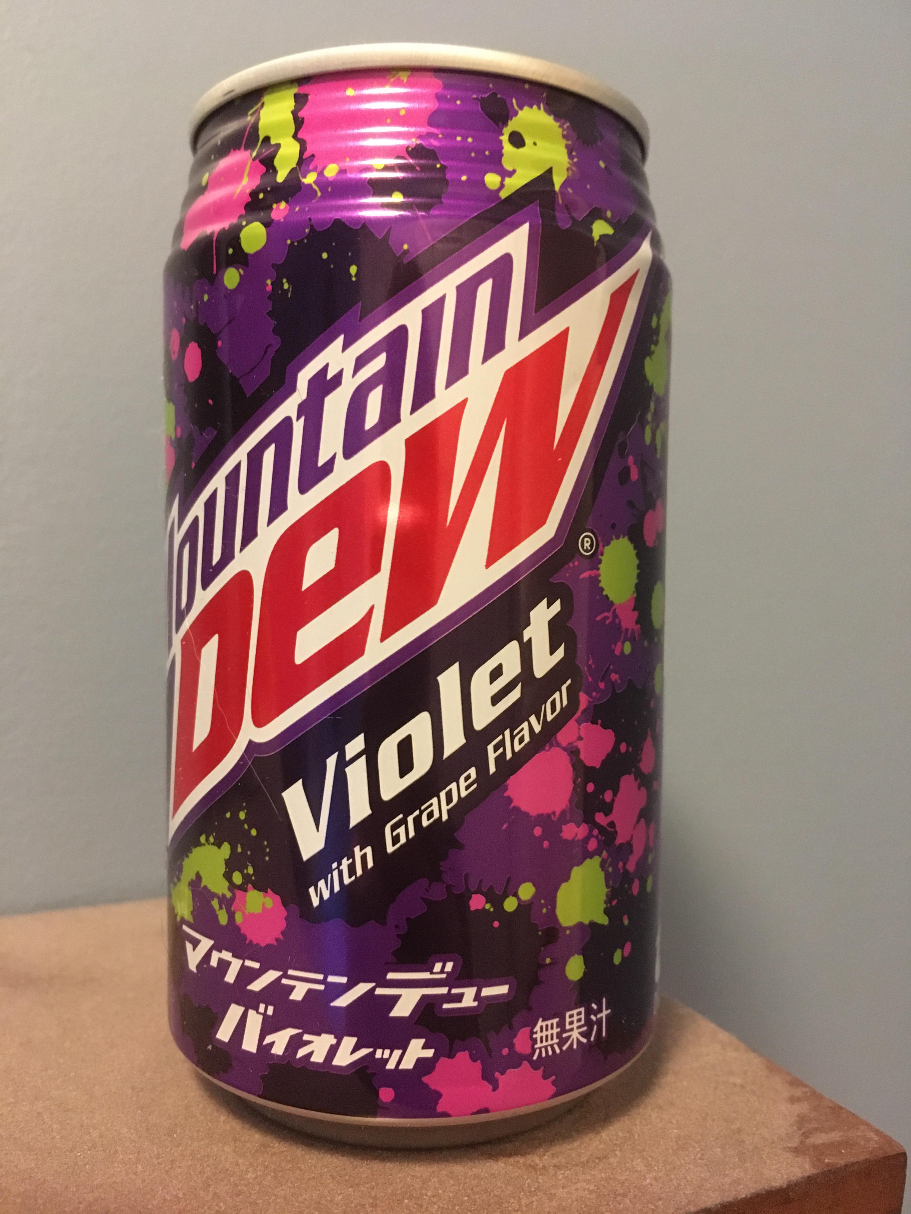 Japanese mtn dew I found at the mall near my house. r/mountaindew