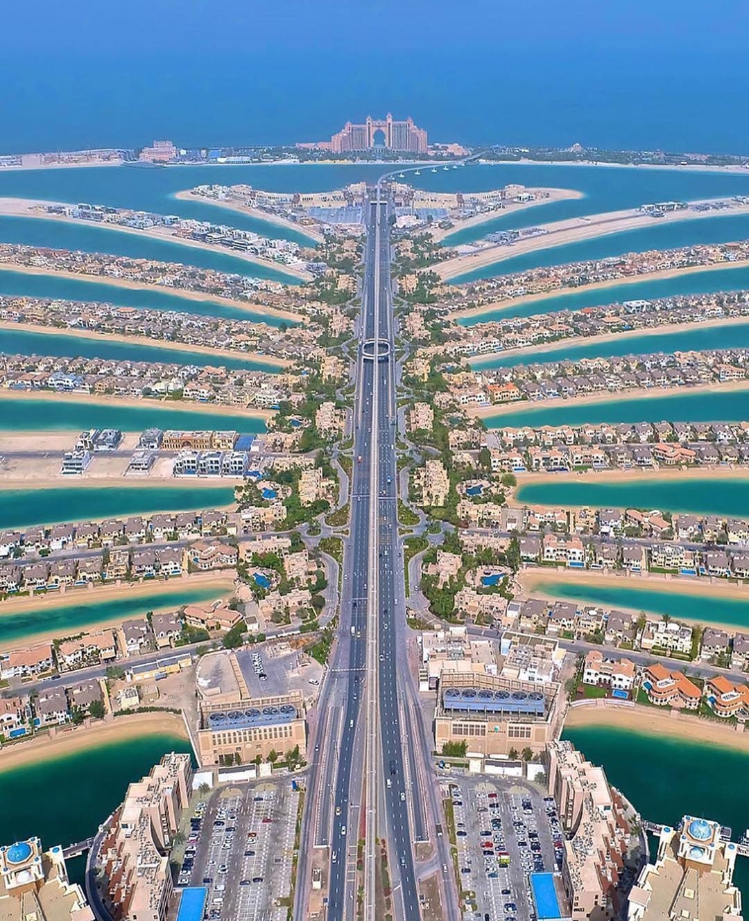 These beachfront residential man made peninsulas in Dubai. r