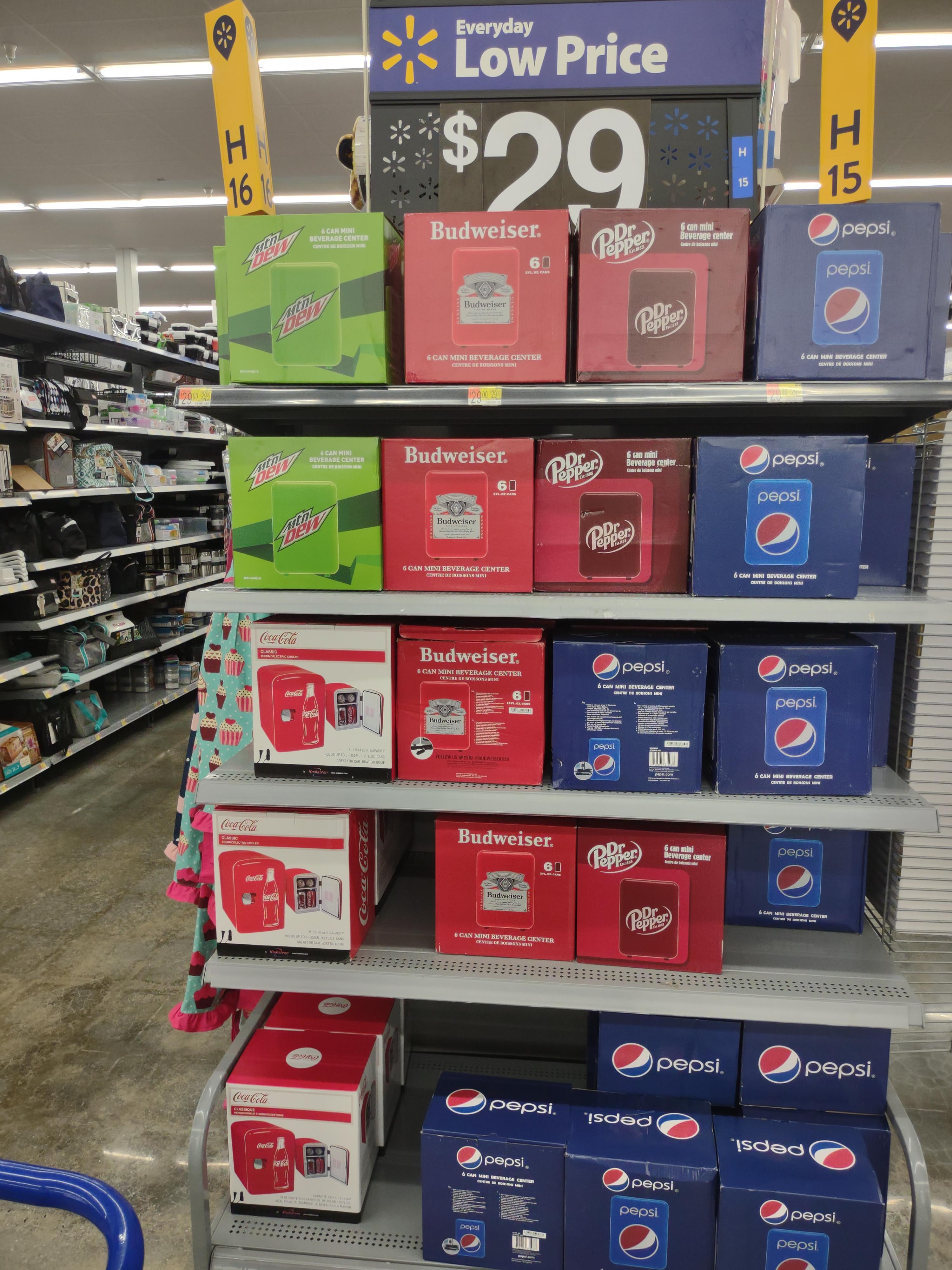 6 can mini fridges at Walmart r/ToFizzOrNotToFizz