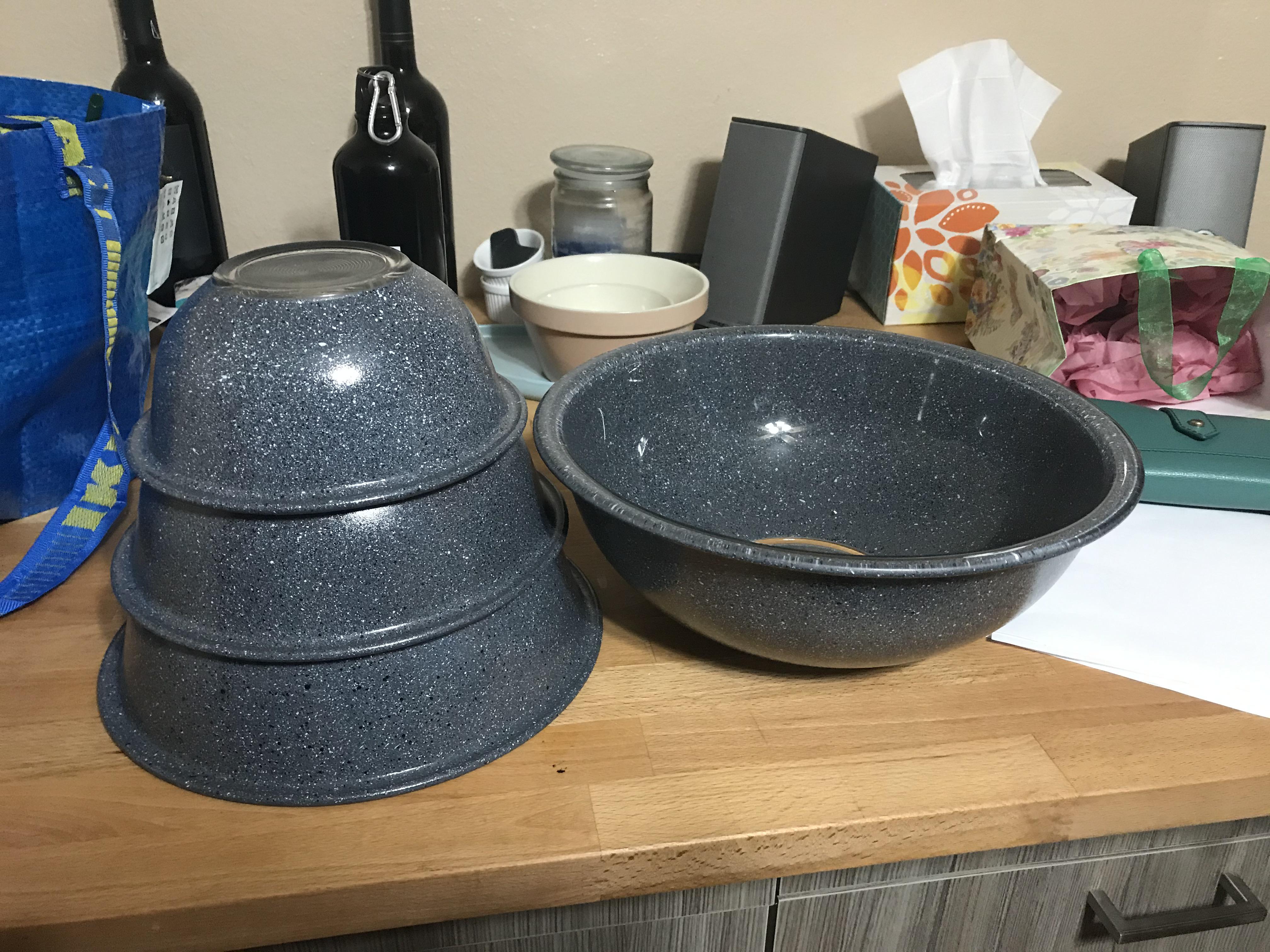 Awesome vintage Pyrex bowls with granite grey speckle coating on the