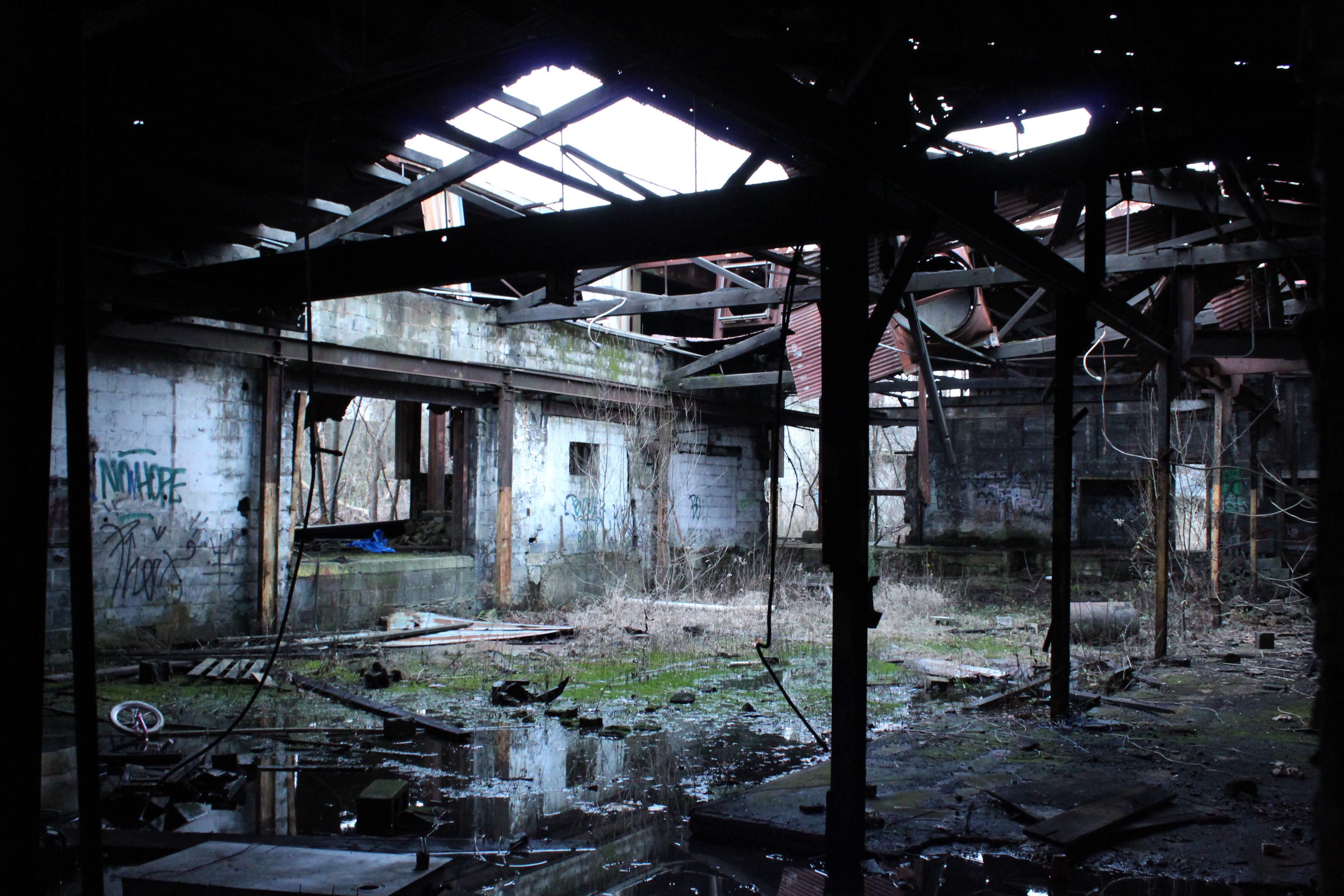 Some abandoned factory up the road from me. OC (Delran, NJ) r/newjersey