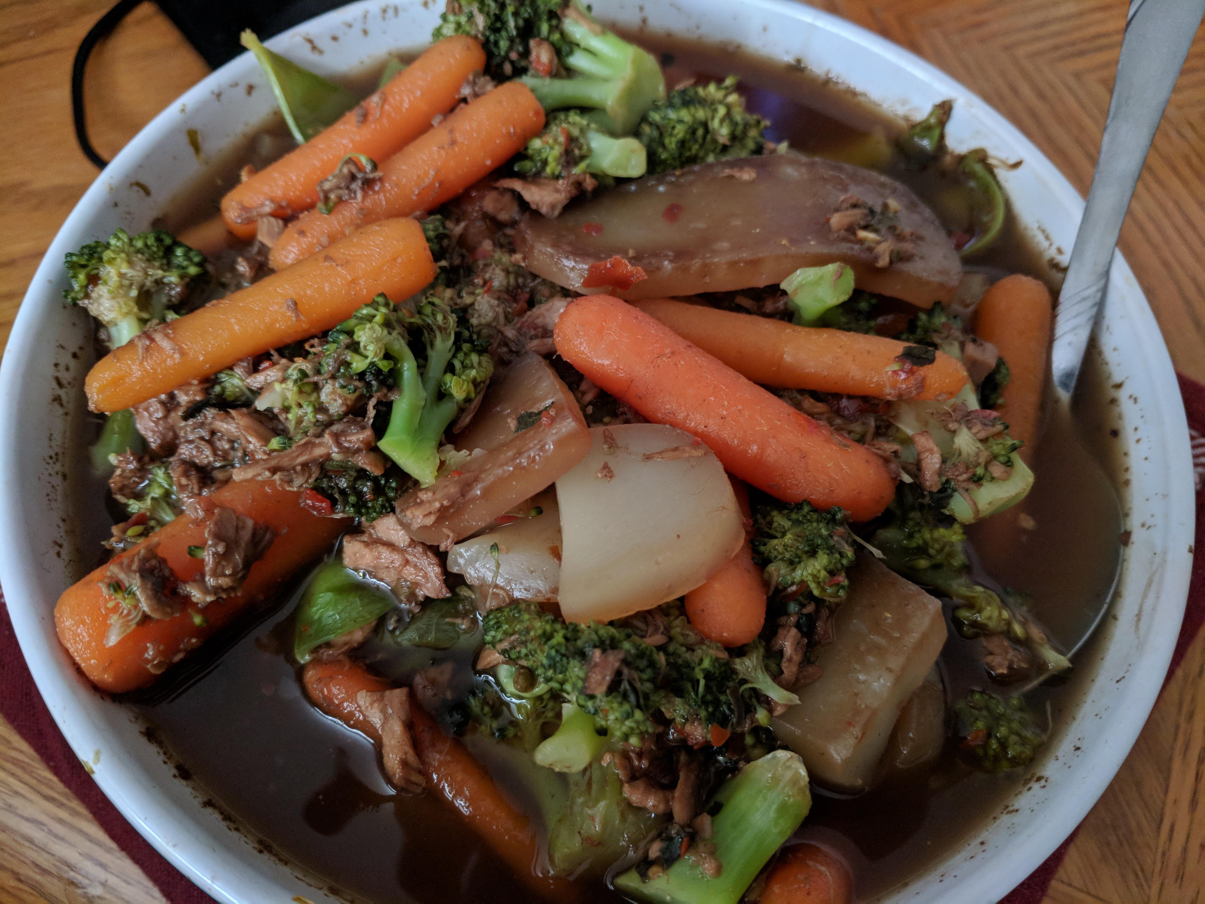 Low calorie Asian inspired soup. r/1200isplenty