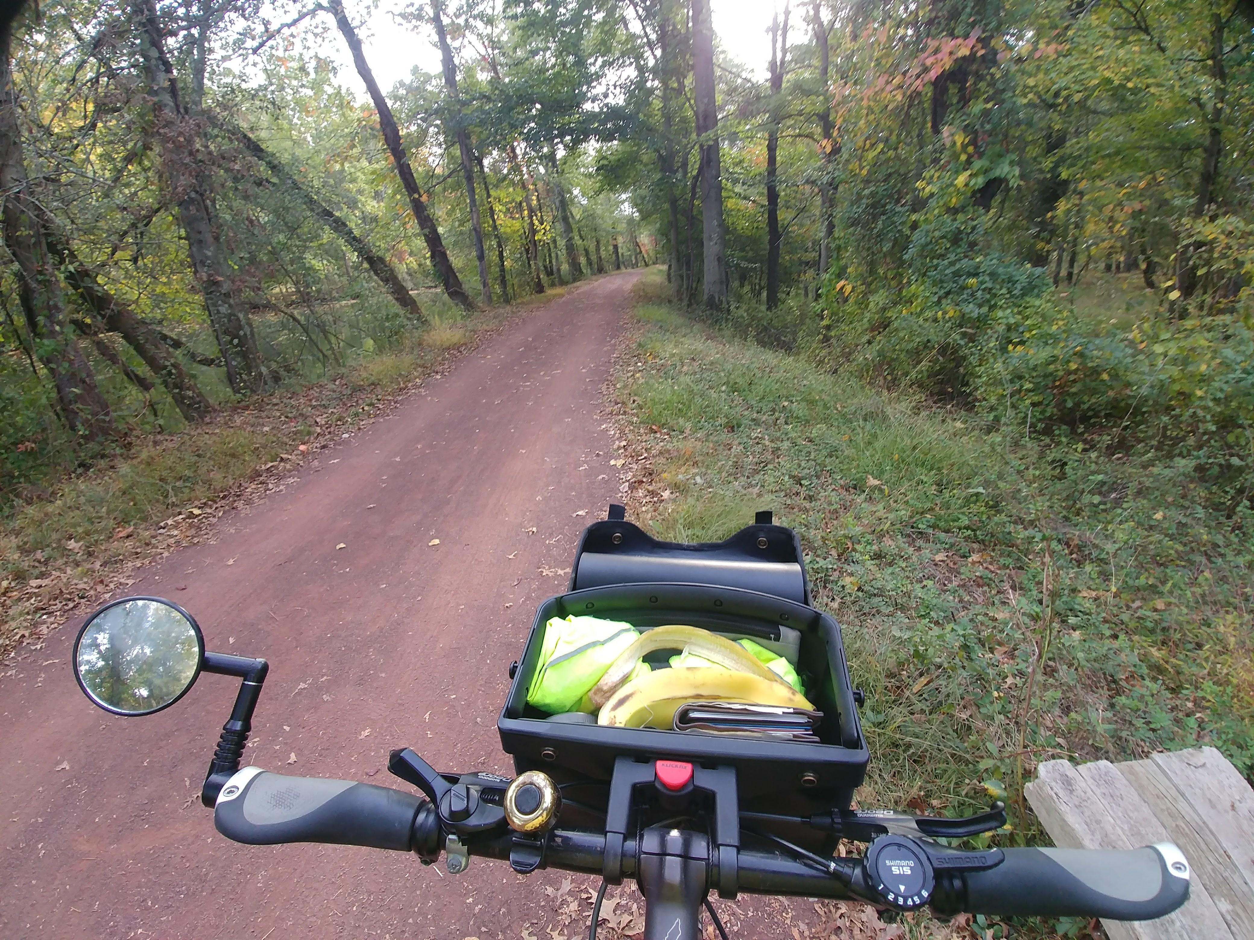 Delaware & Raritan Canal Towpath, somerset NJ (With Banana) r/bikepaths
