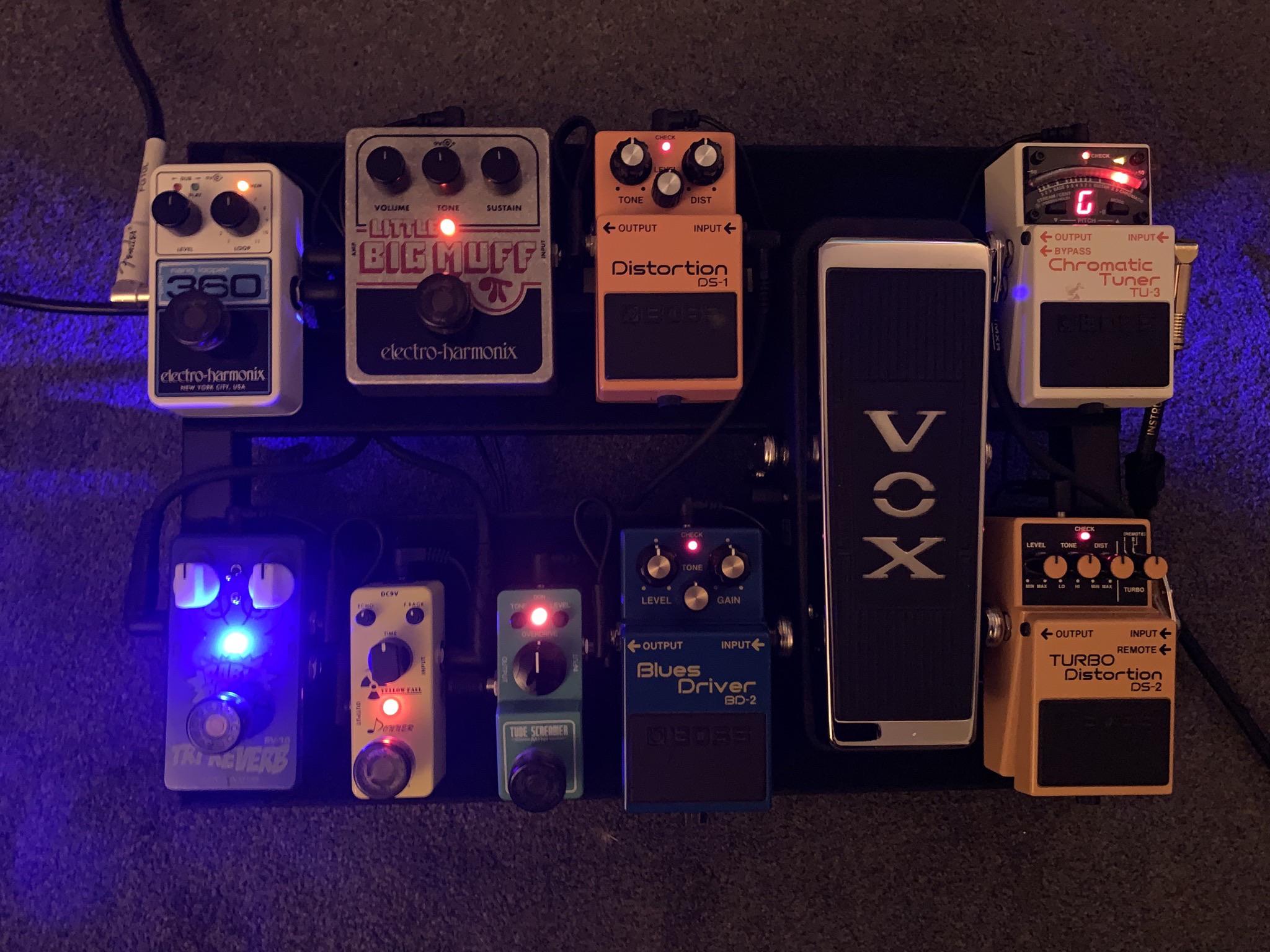 [NPBD] My Pedaltrain Classic JR Setup and my first ever reddit post r