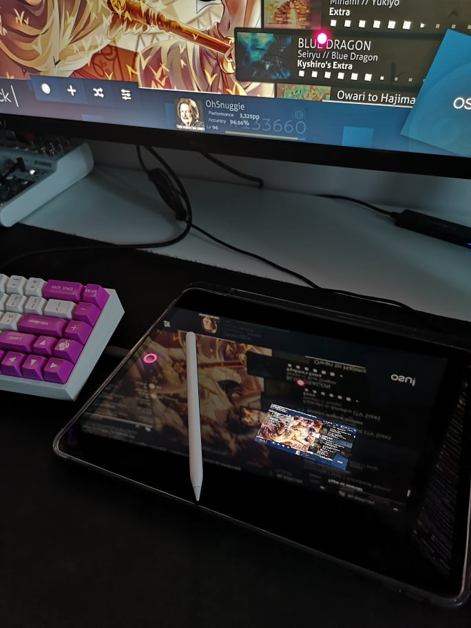 Osu on ipad (used as tablet)! No latency, almost feels perfect r/osugame