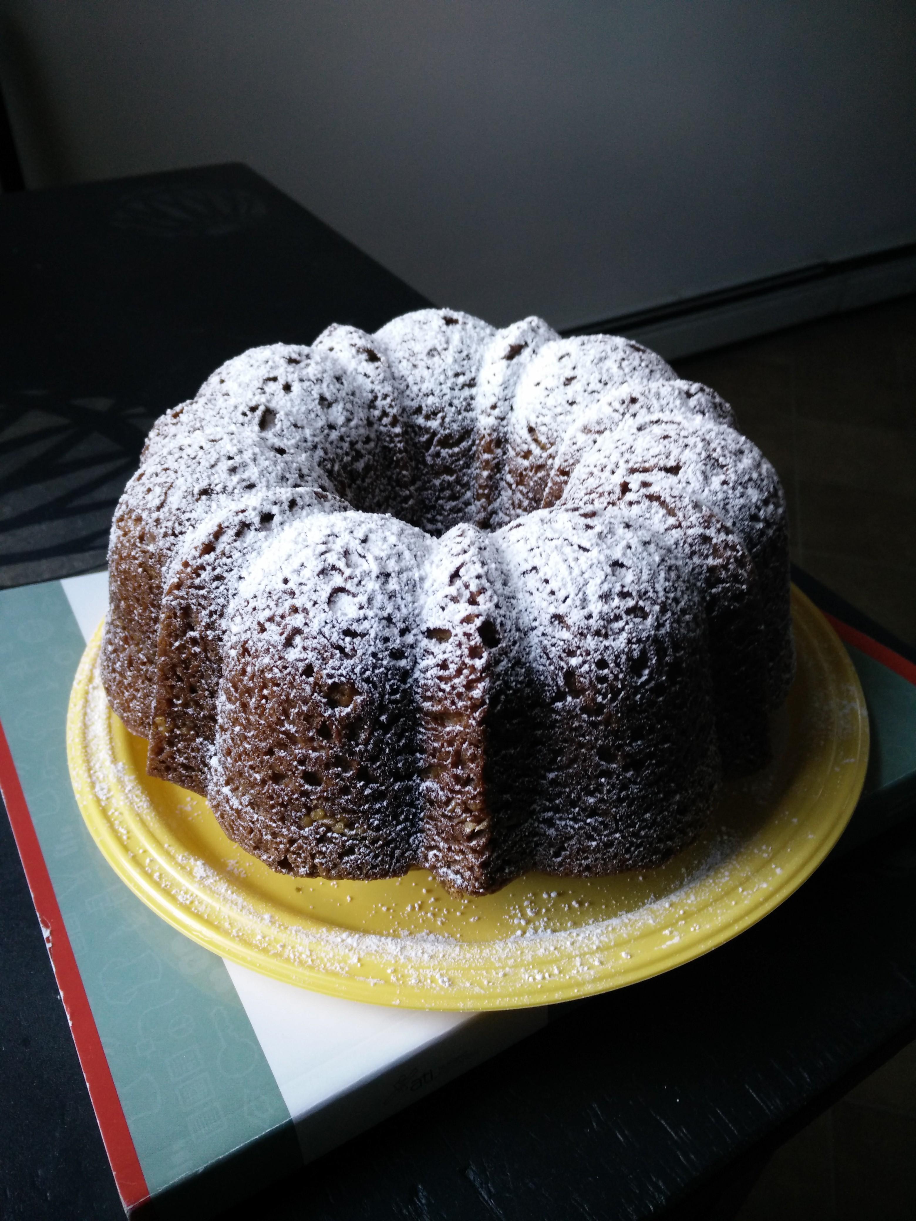 Cardamom bundt cake r/Baking